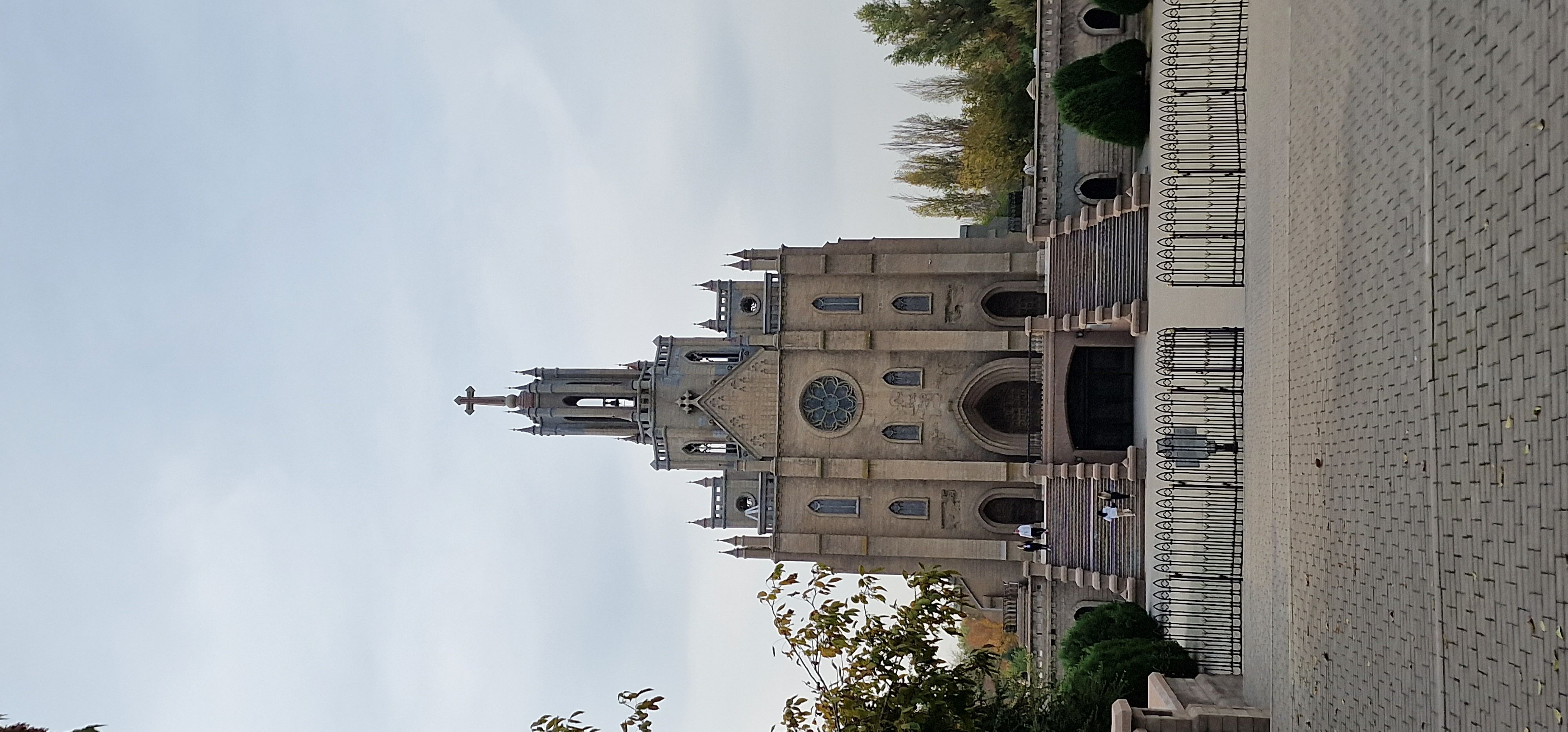 Fotografia przedstawiająca Polish Church (Cathedral of the Sacred Heart of Jesus) in Tashkent