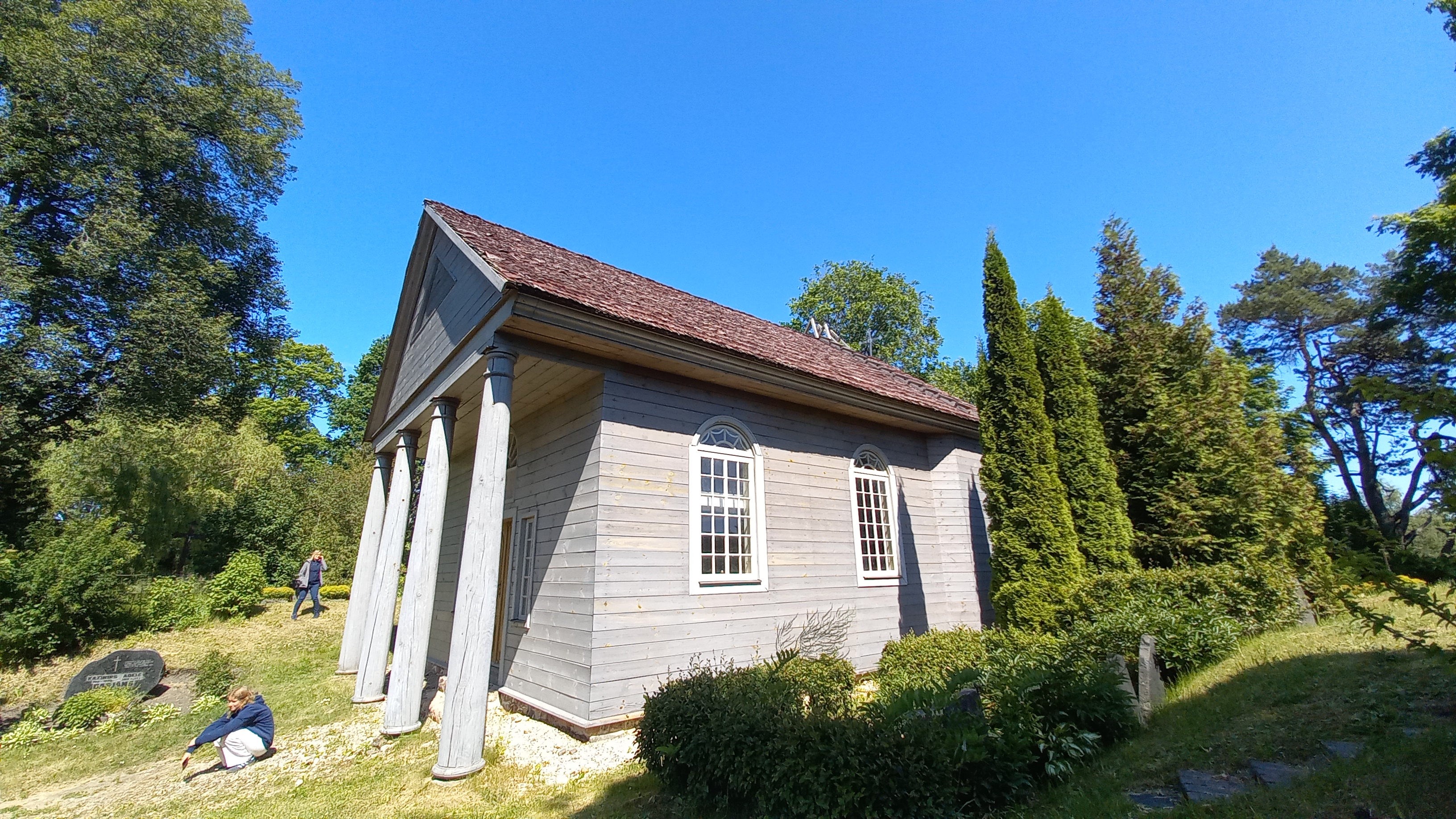 Fotografia przedstawiająca Wooden chapel in Bērzpils