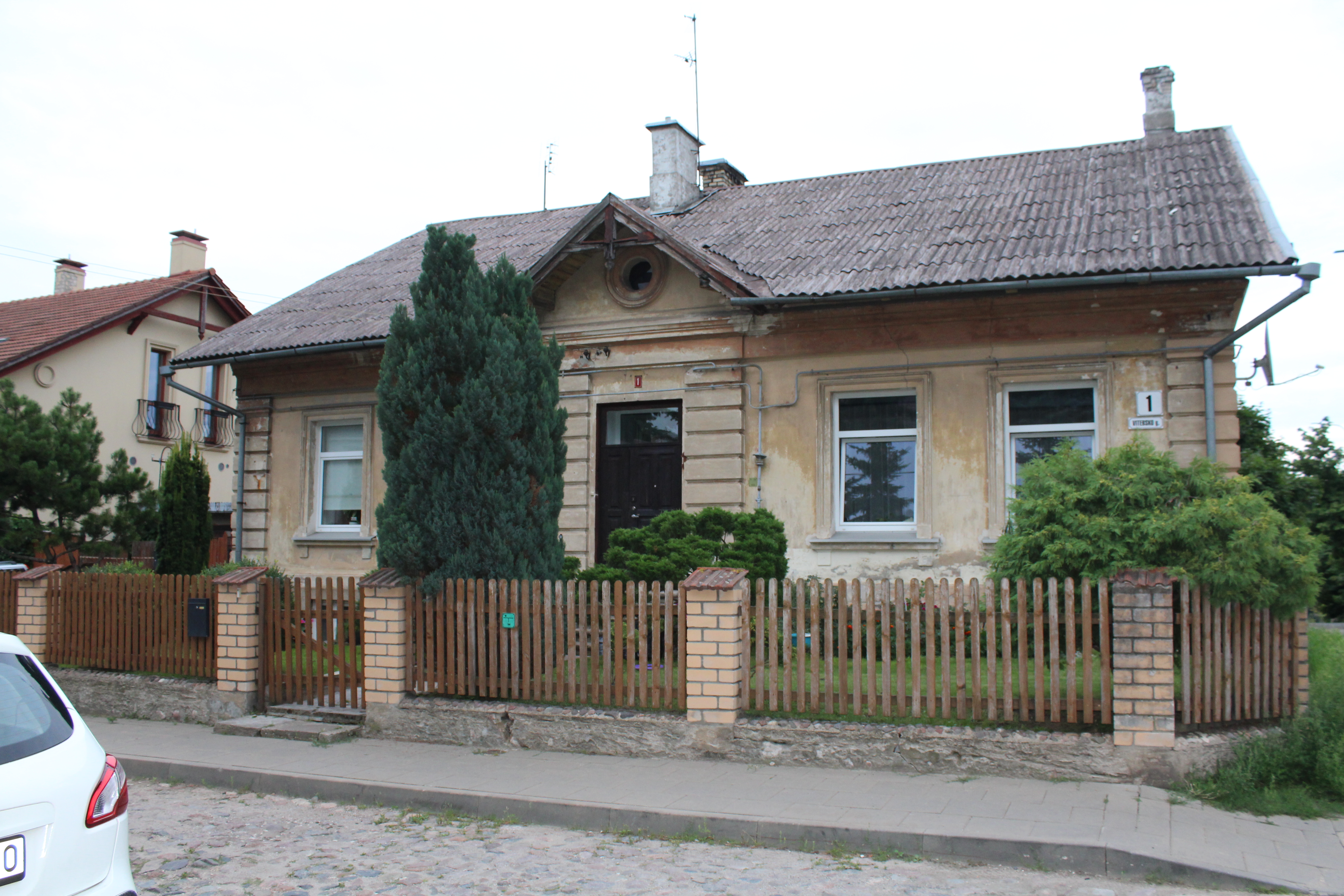 Fotografia przedstawiająca Jozef Mackiewicz and Stanislaw Cat-Mackiewicz House in Vilnius