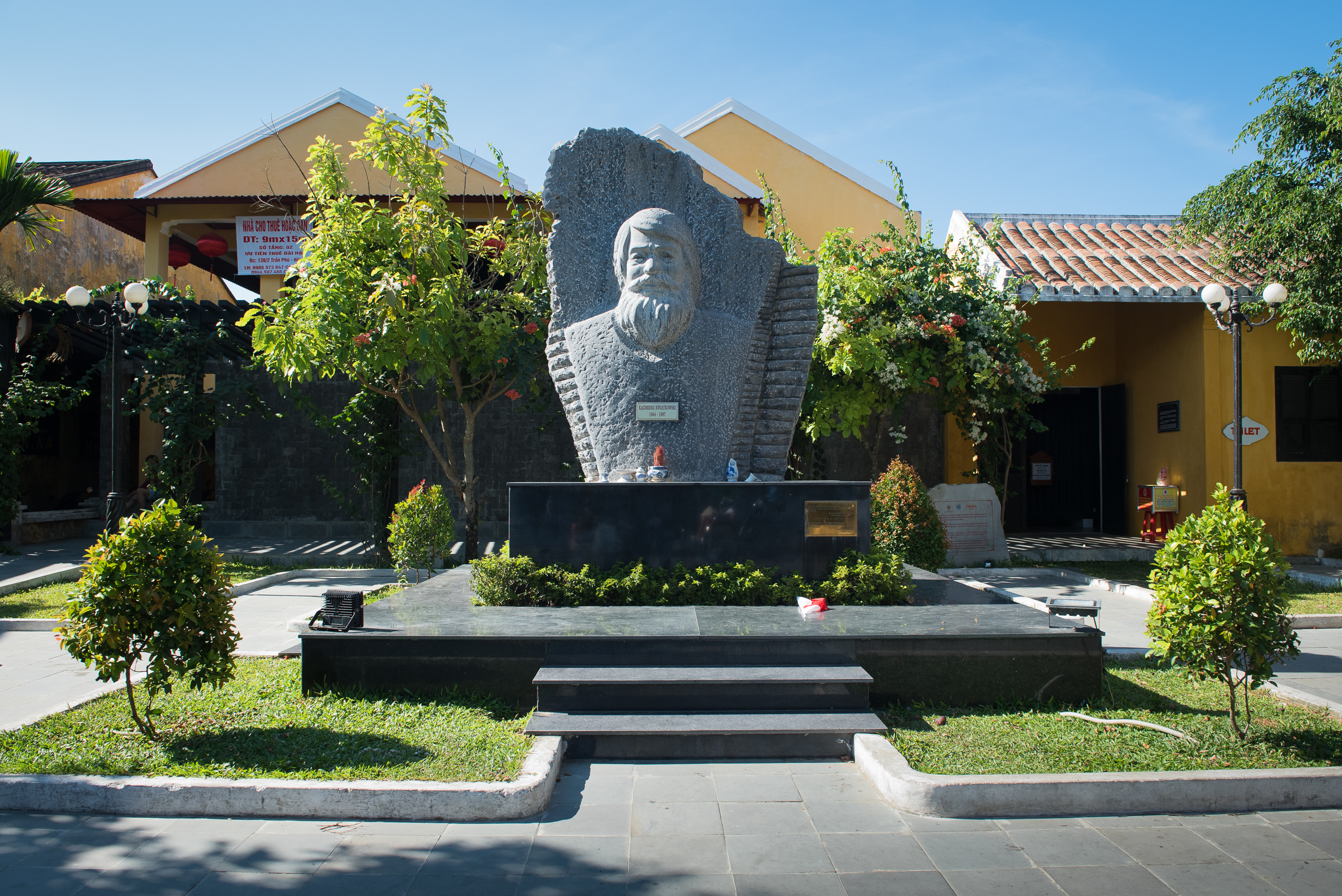 Photo montrant Monument à Kazimierz Kwiatkowski à Hội An