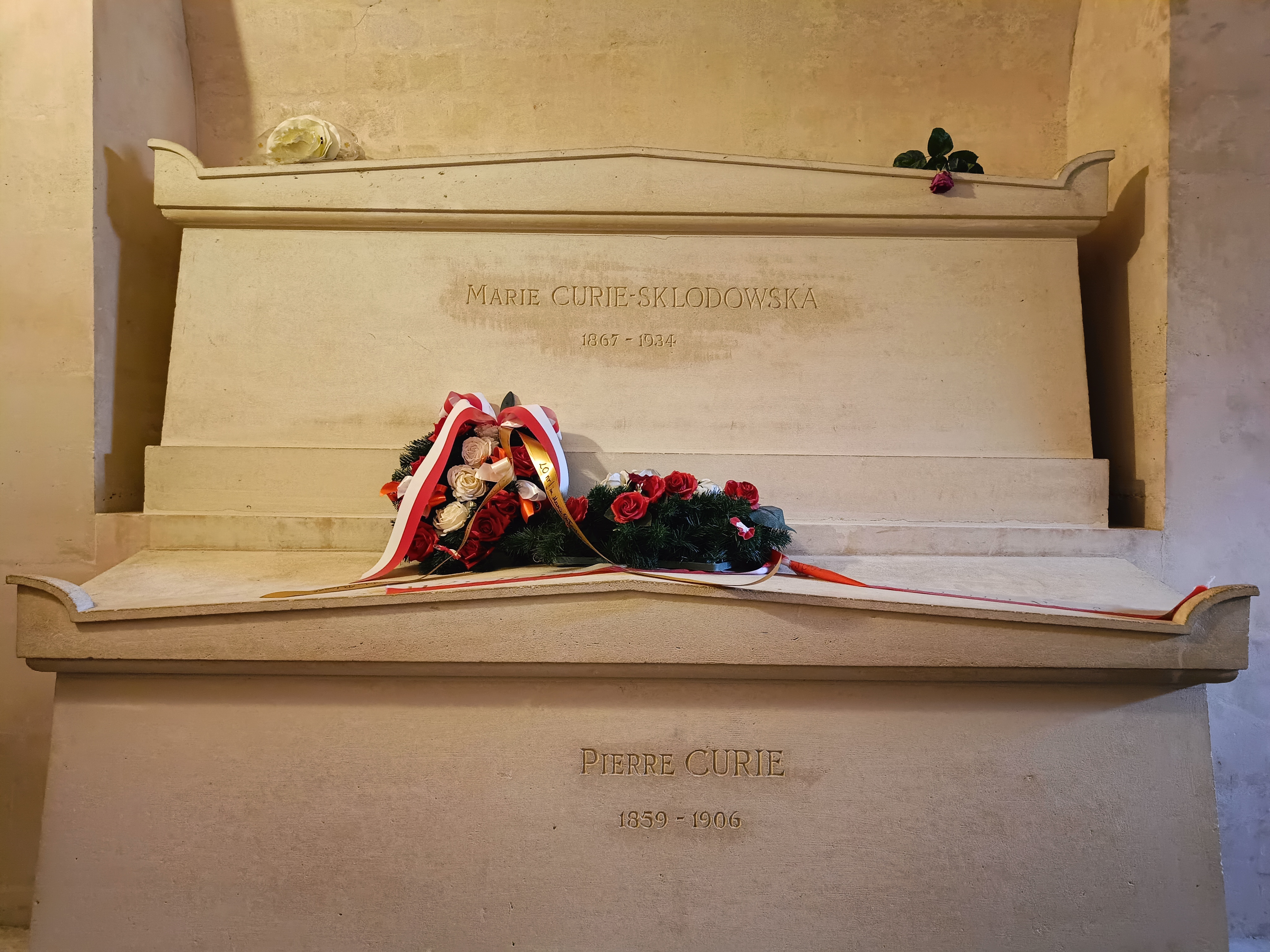 Photo montrant Tombe de Marie Skłodowska-Curie à Paris