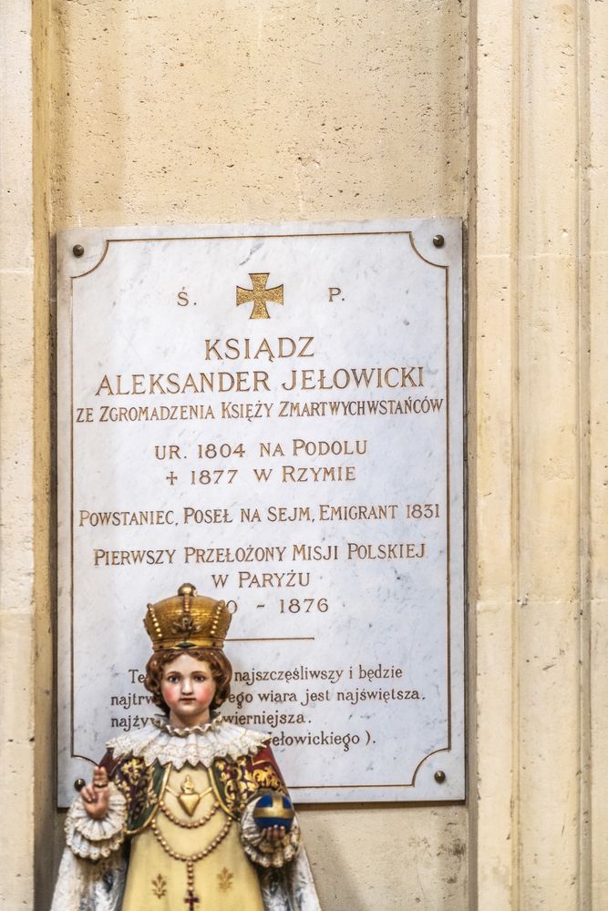 Fotografia przedstawiająca Polish parish of the Assumption of the Blessed Virgin Mary \"Concorde\" in Paris