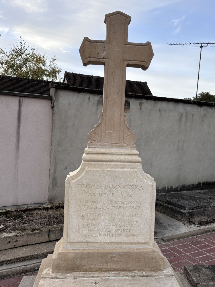 Fotografia przedstawiająca Nagrobek Olgi Boznańskiej na cmentarzu w Montmorency