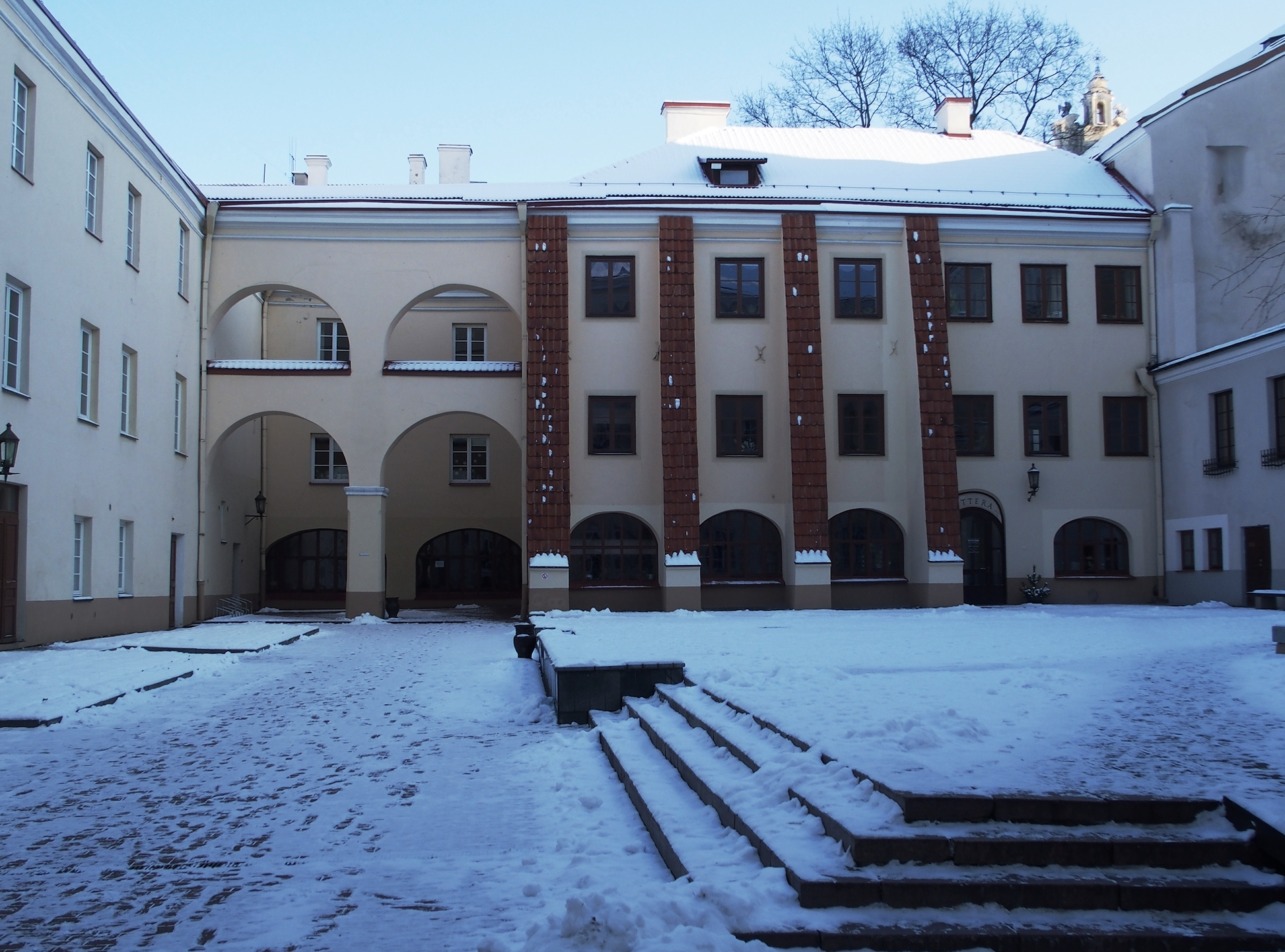 Fotografia przedstawiająca Czeslaw Milosz Memorial Plaque at Vilnius University