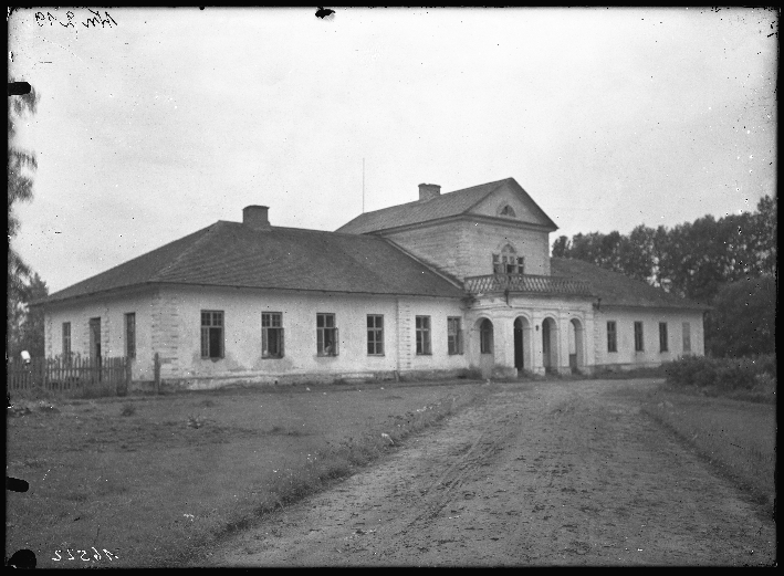 Fotografia przedstawiająca Idolta - Milosz Manor