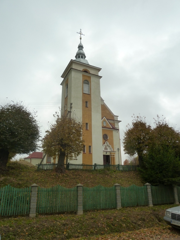 Fotografia przedstawiająca St. Nicholas Parish Church in Radochońce