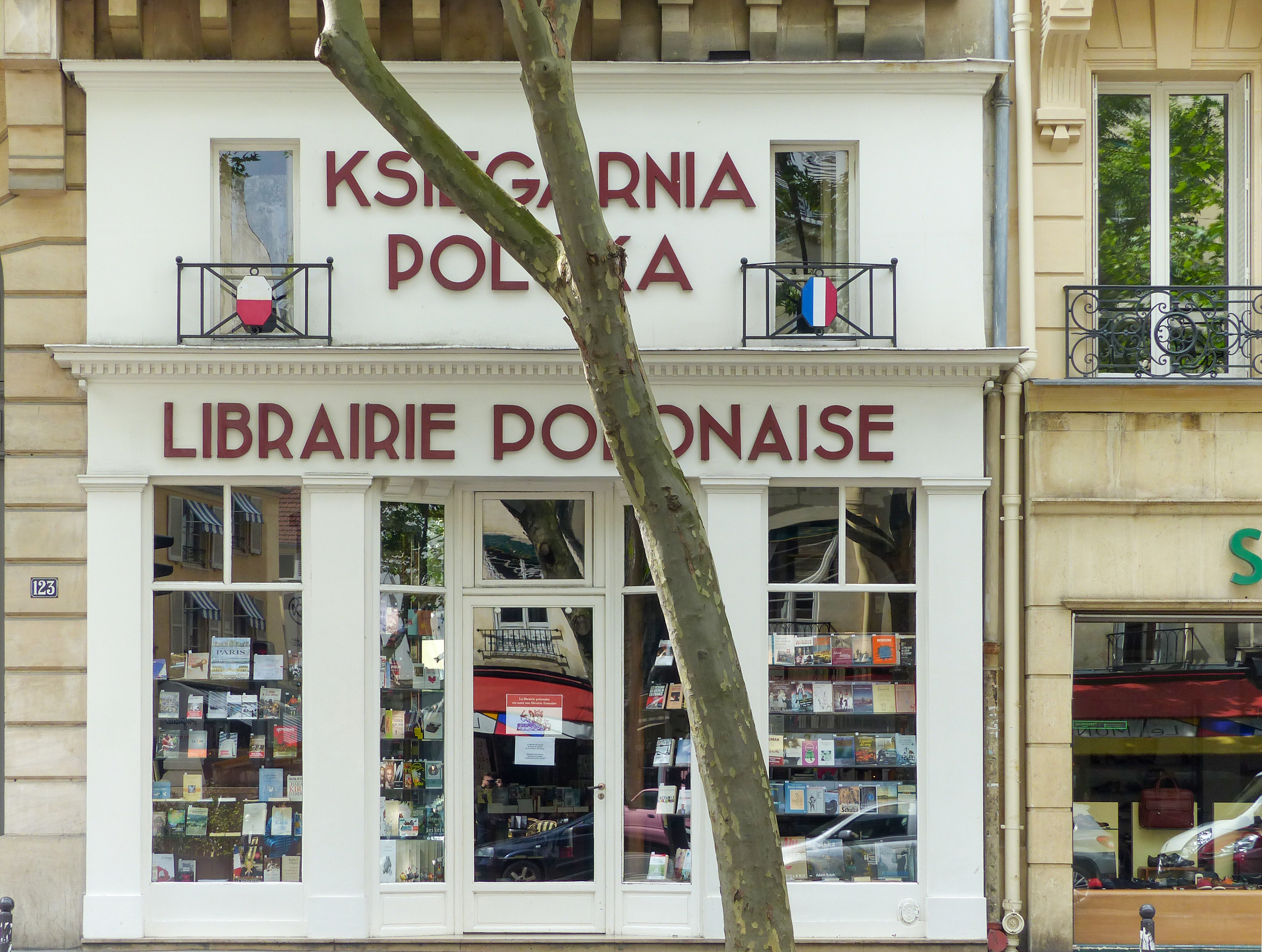 Fotografia przedstawiająca Librairie Polonaise w Paryżu