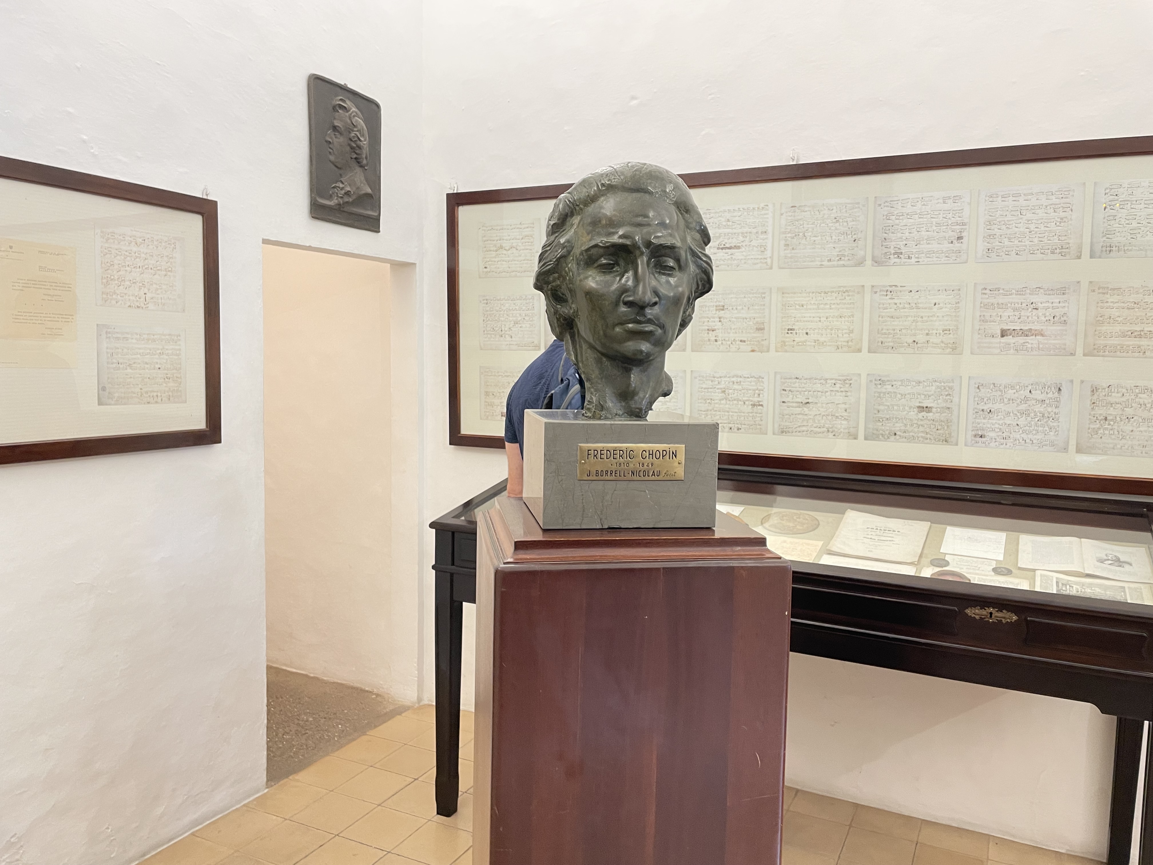 Photo showing Polonics connected with Fryderyk Chopin