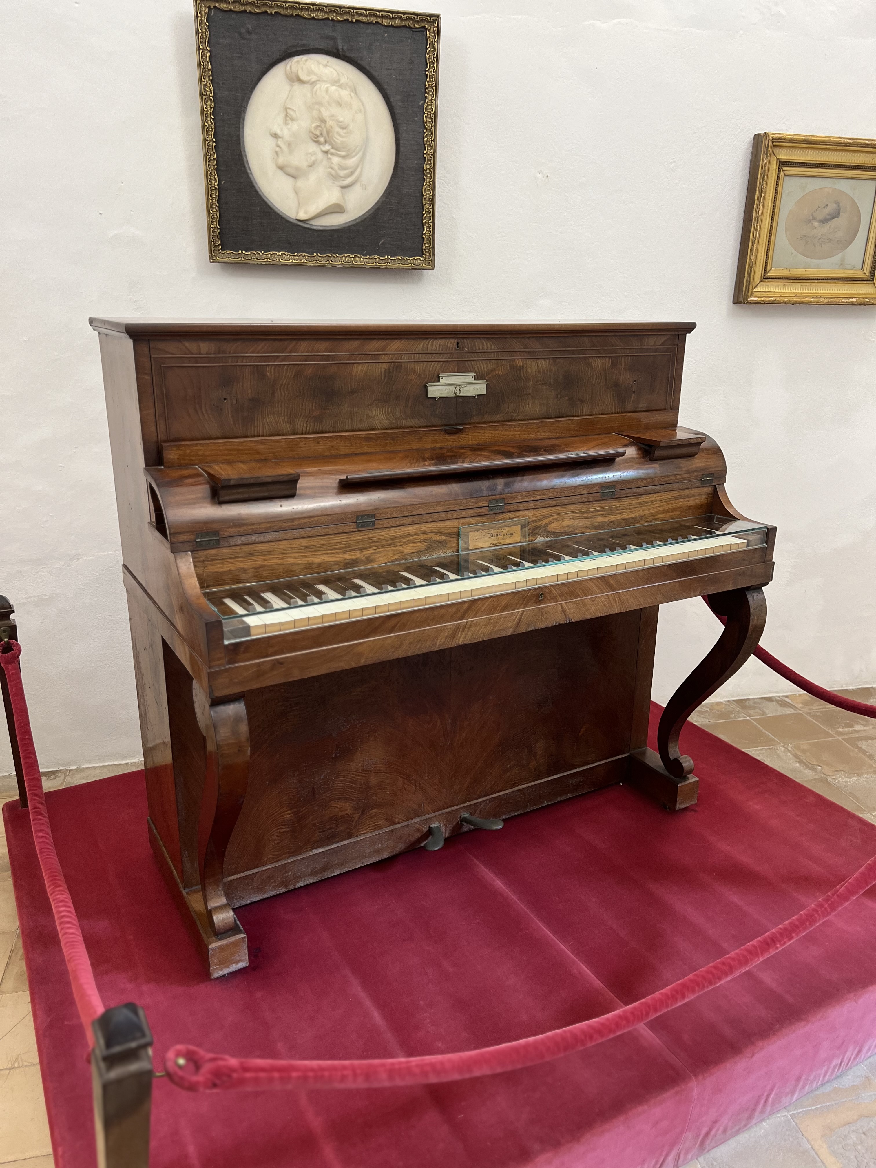 Photo showing Polonics connected with Fryderyk Chopin