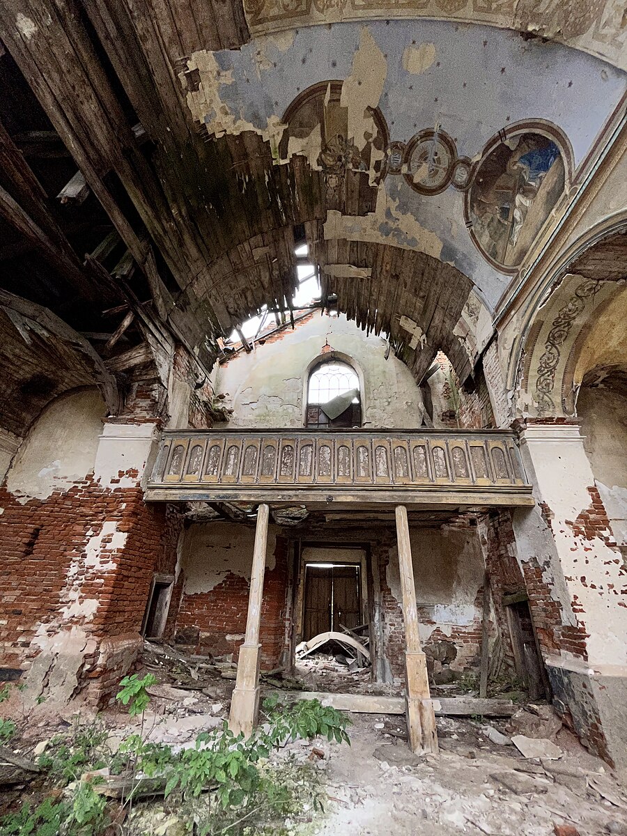 Fotografia przedstawiająca Kościół parafialny pw. Macierzyństwa Najświętszej Panny Marii w Kowalówce