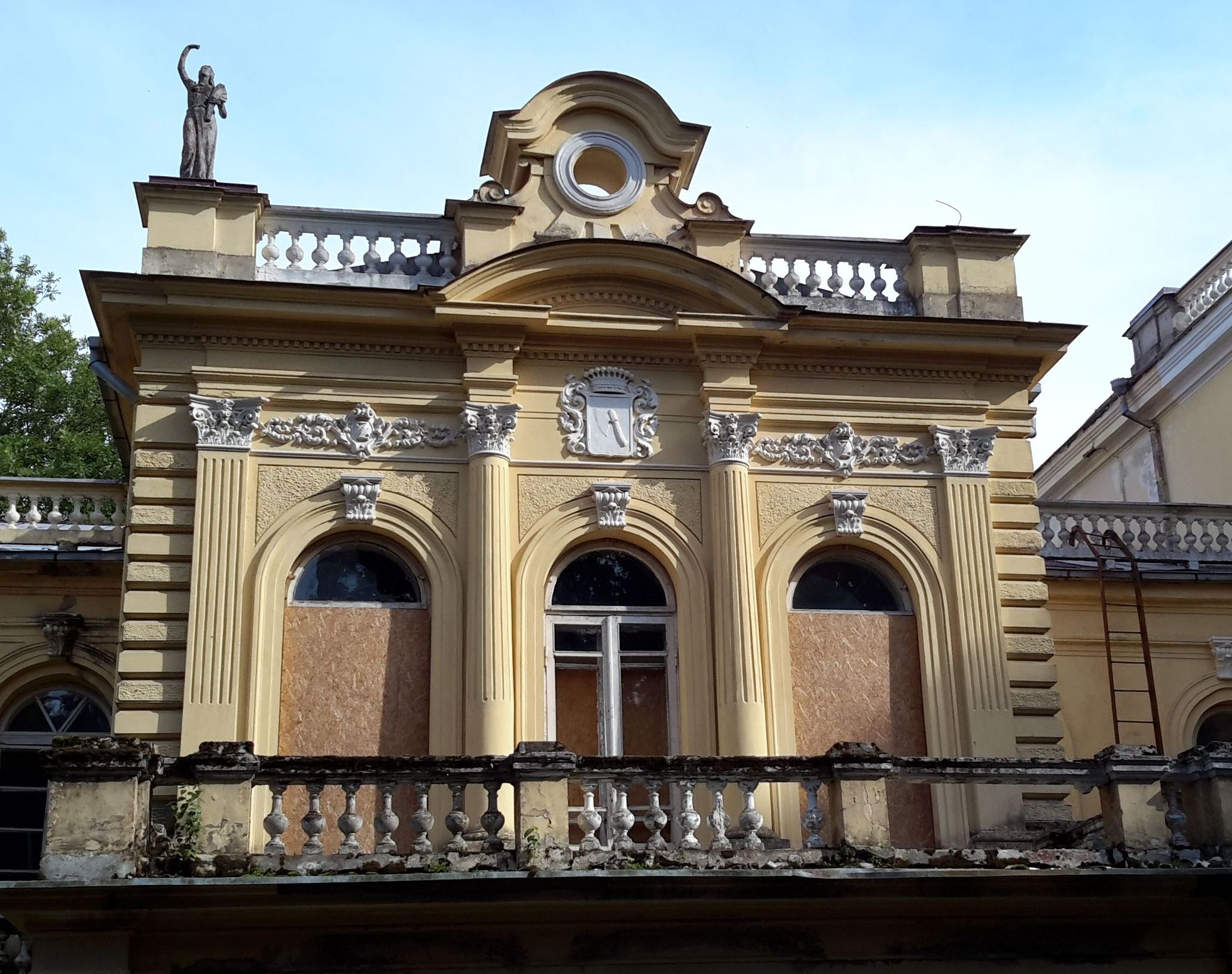 Fotografia przedstawiająca Pałac Zabiełłów w Opitołokach