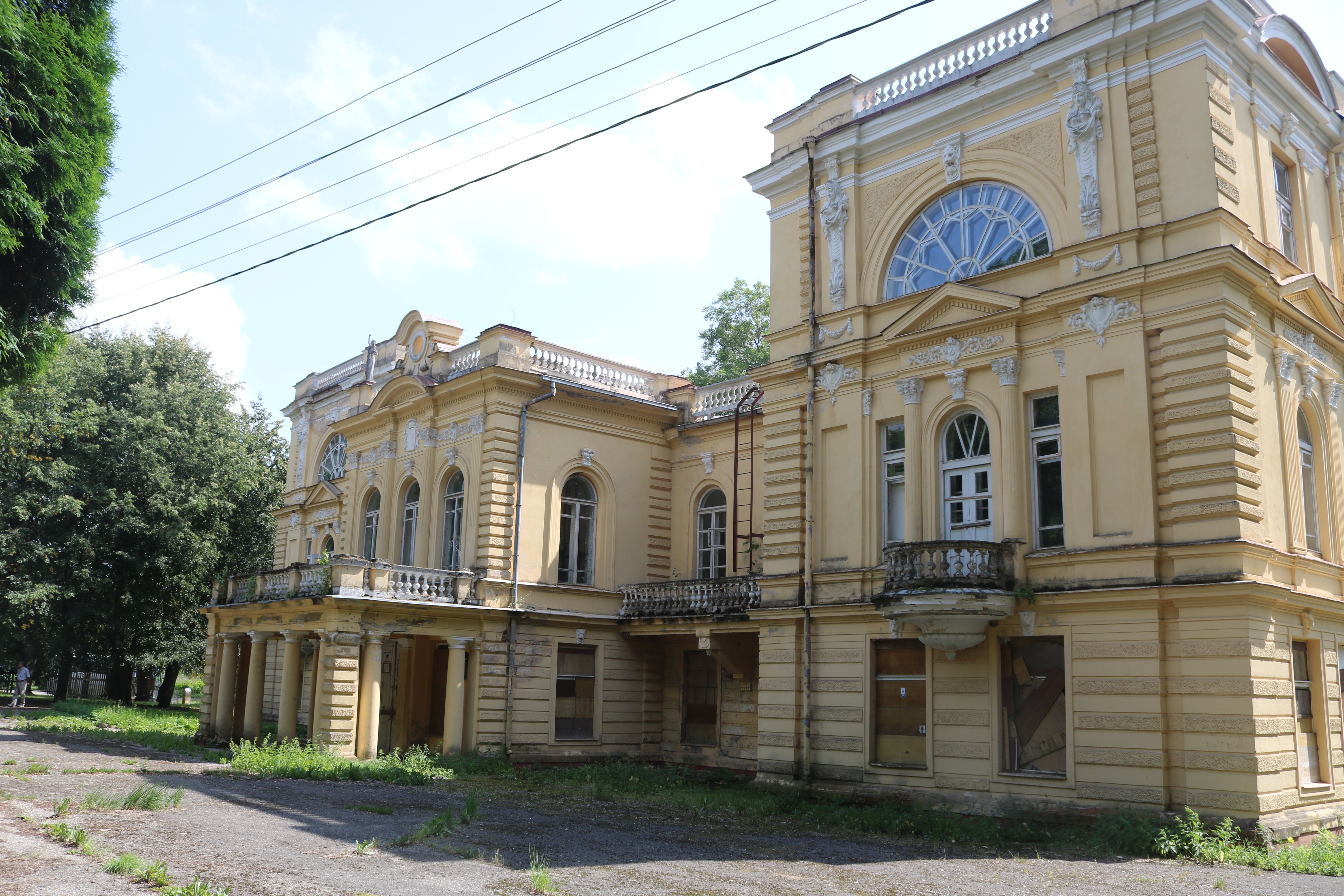 Fotografia przedstawiająca Pałac Zabiełłów w Opitołokach