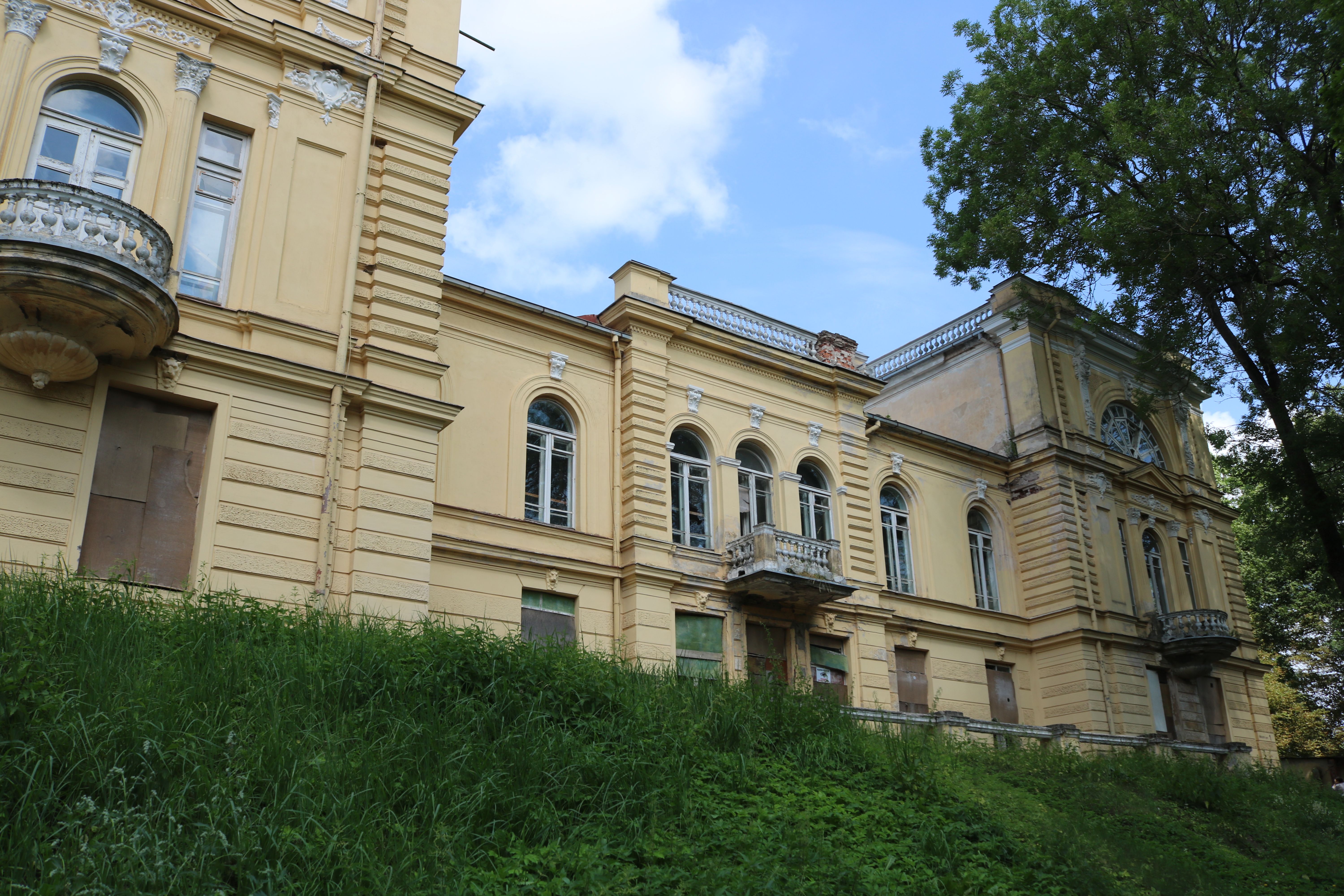 Fotografia przedstawiająca Zabelov Palace in Opitolki