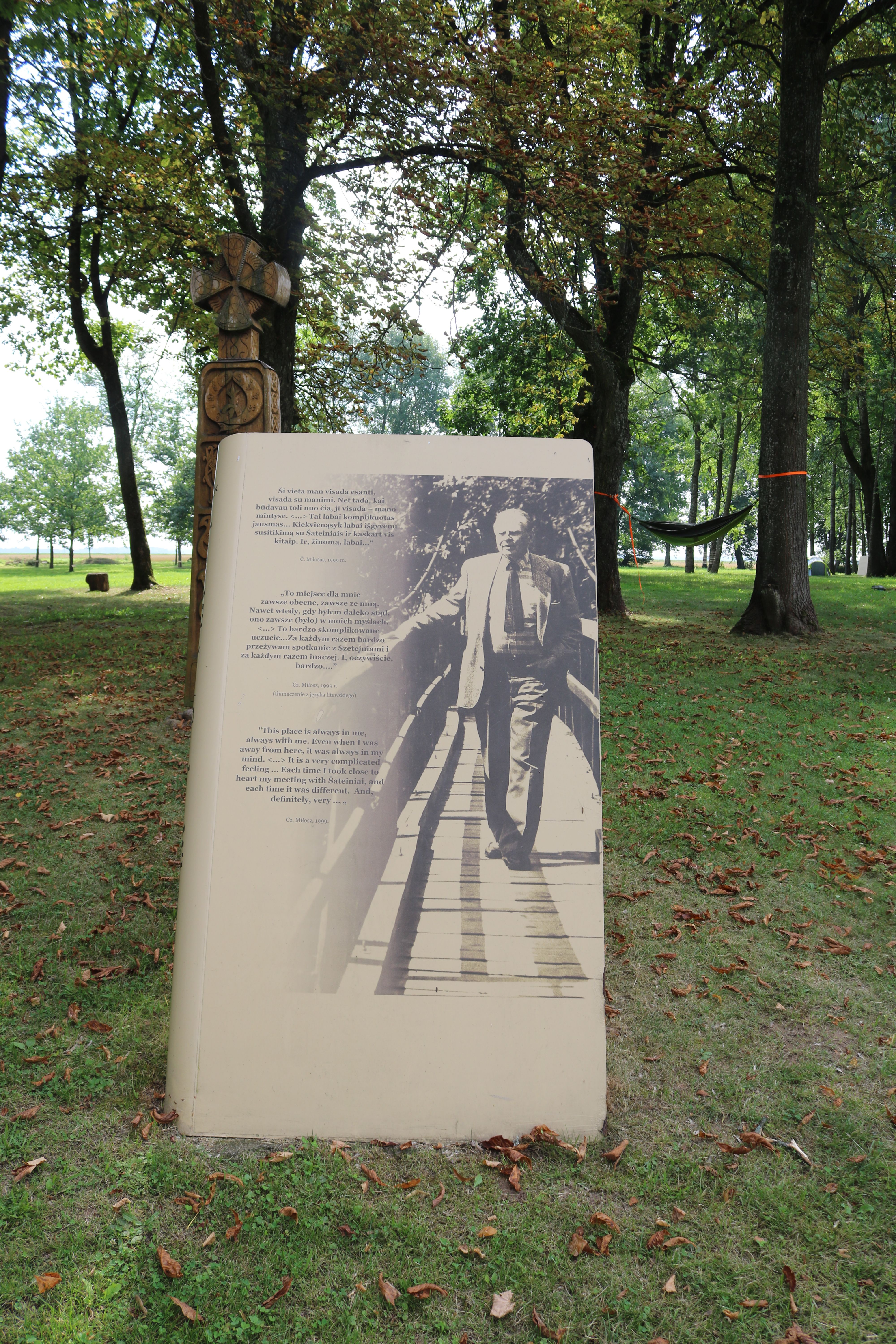 Fotografia przedstawiająca Remains of the Milosz family manor complex in Šetejny