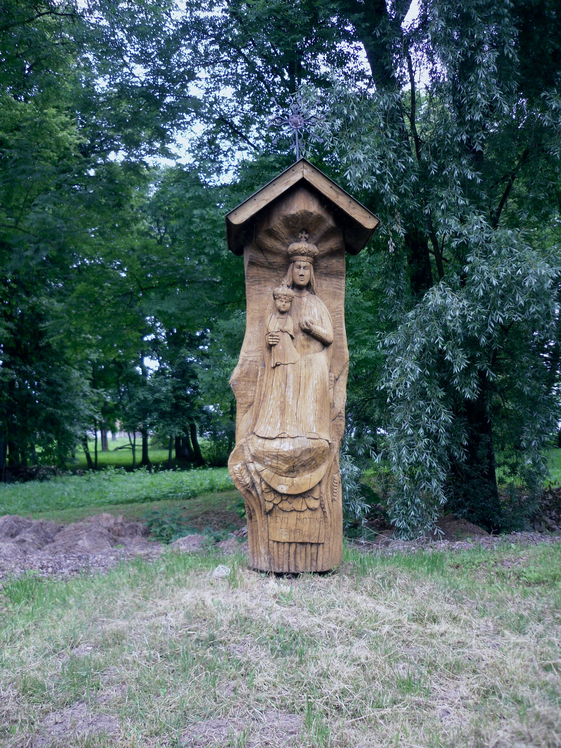 Fotografia przedstawiająca Remains of the Milosz family manor complex in Šetejny