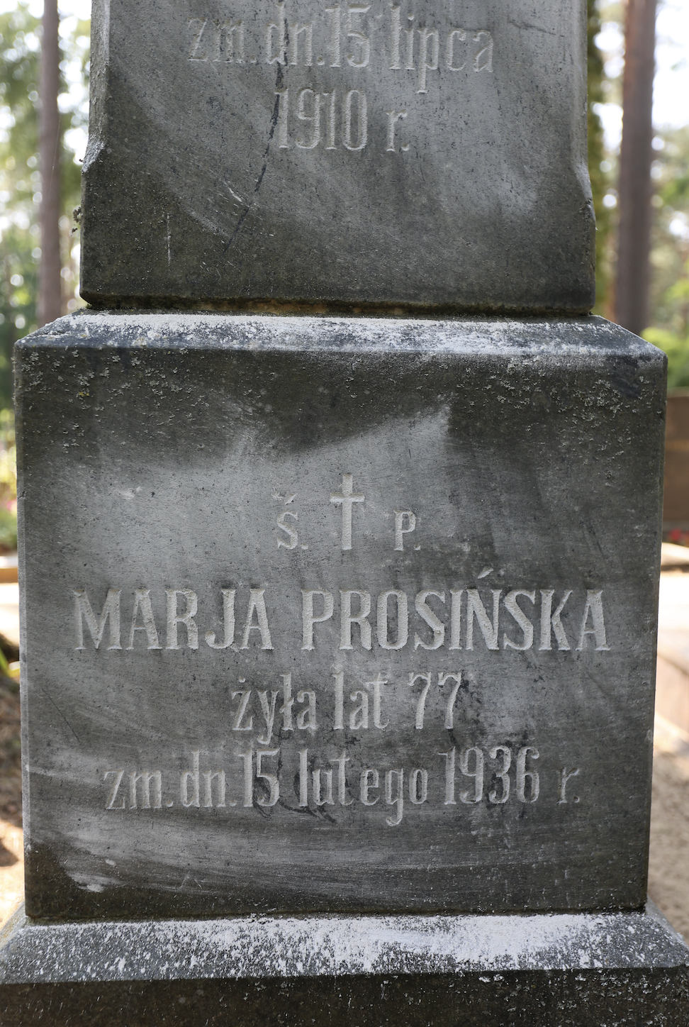 Fotografia przedstawiająca Tombstone of Irena and Maria Prosinski