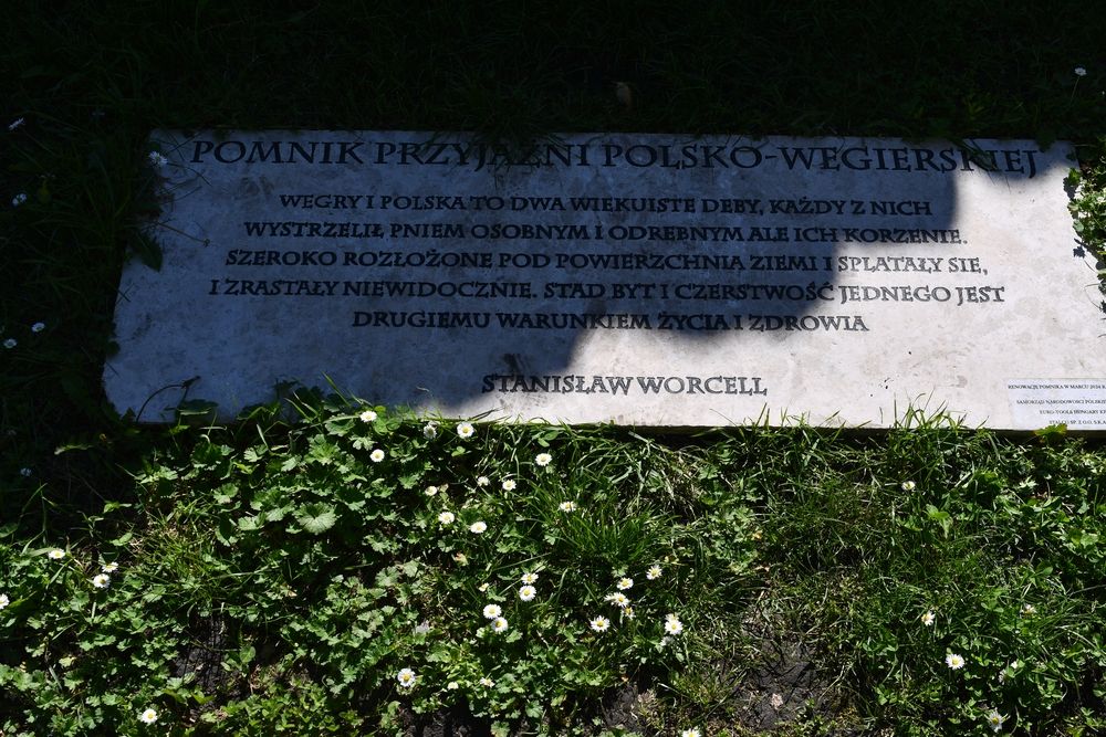 Fotografia przedstawiająca Pomniki przyjaźni polsko węgierskiej