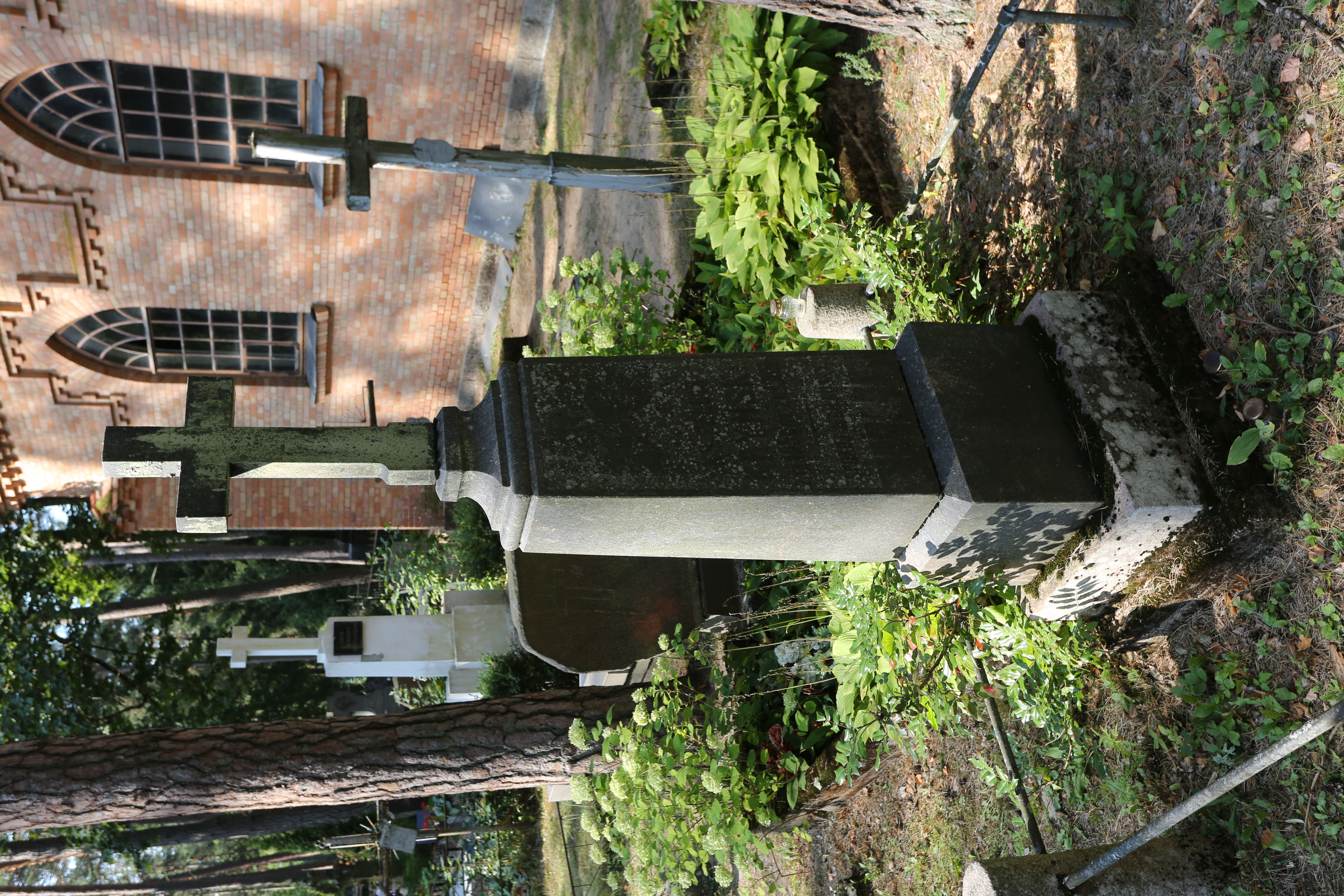 Fotografia przedstawiająca Tombstone of Feliks Krynski