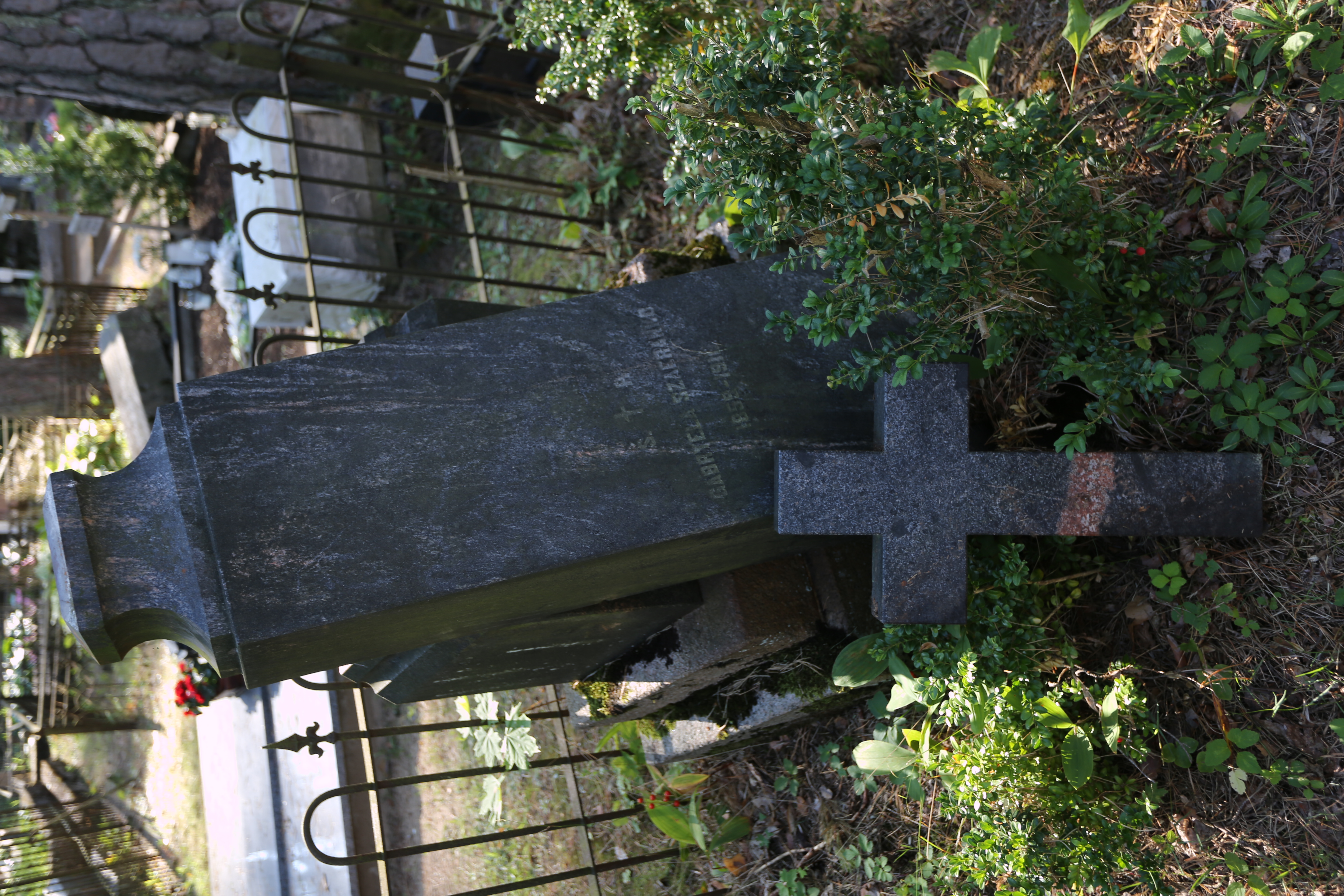 Fotografia przedstawiająca Tombstone of Gabriela Szafranko