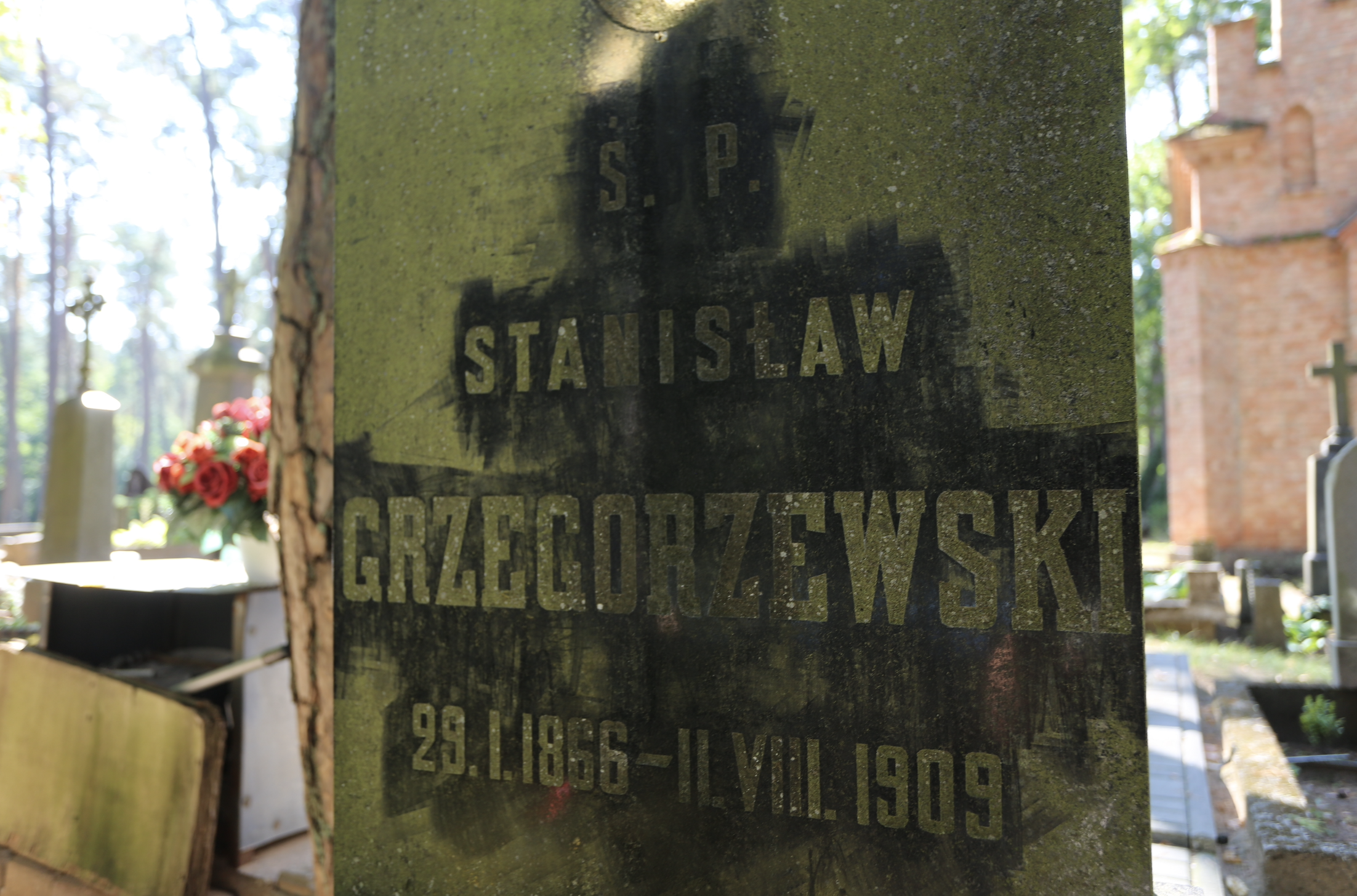 Fotografia przedstawiająca Nagrobek Stanisława Grzegorzewskiego