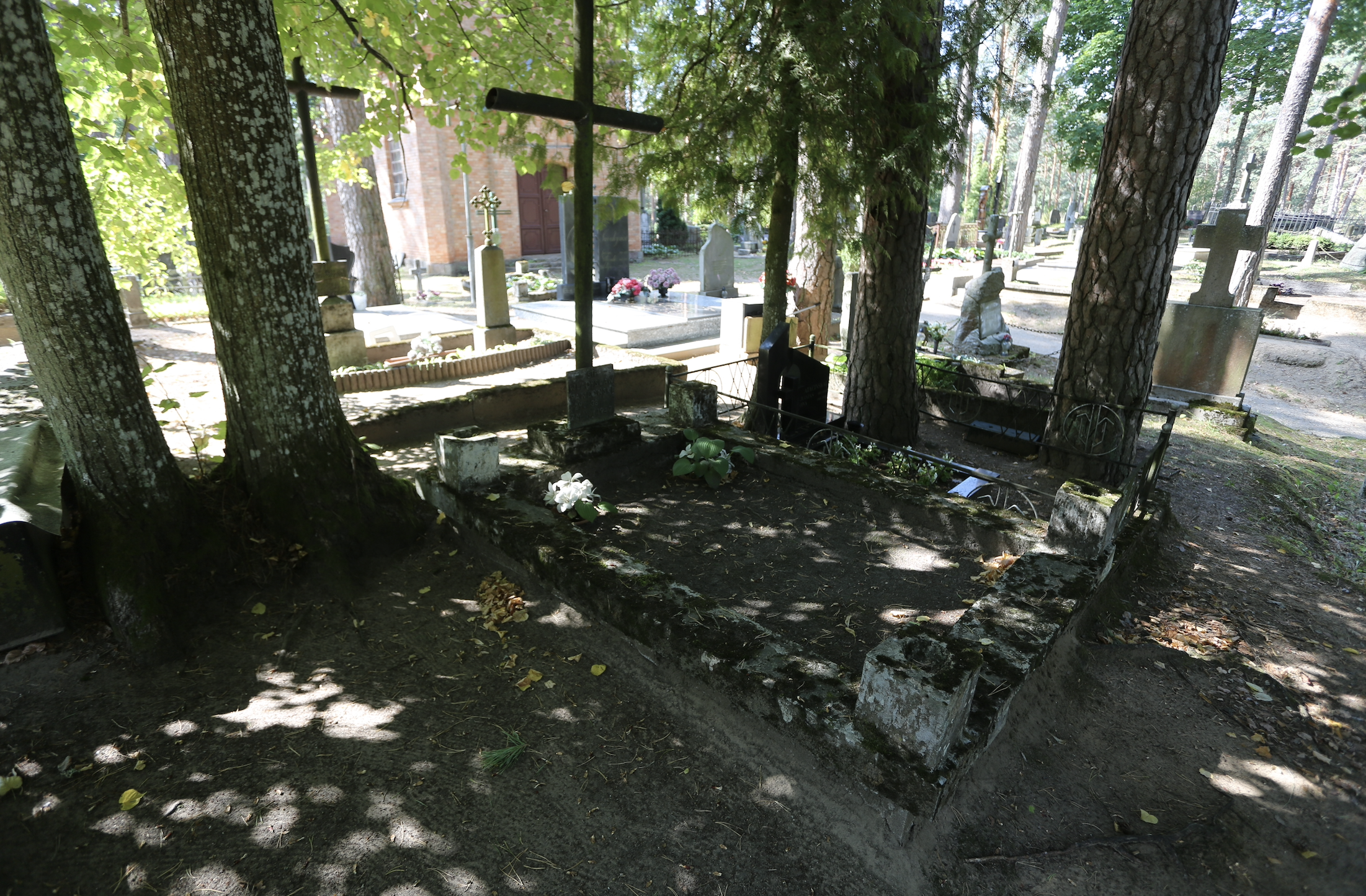 Fotografia przedstawiająca Tombstone of Wladyslaw Pawlowski