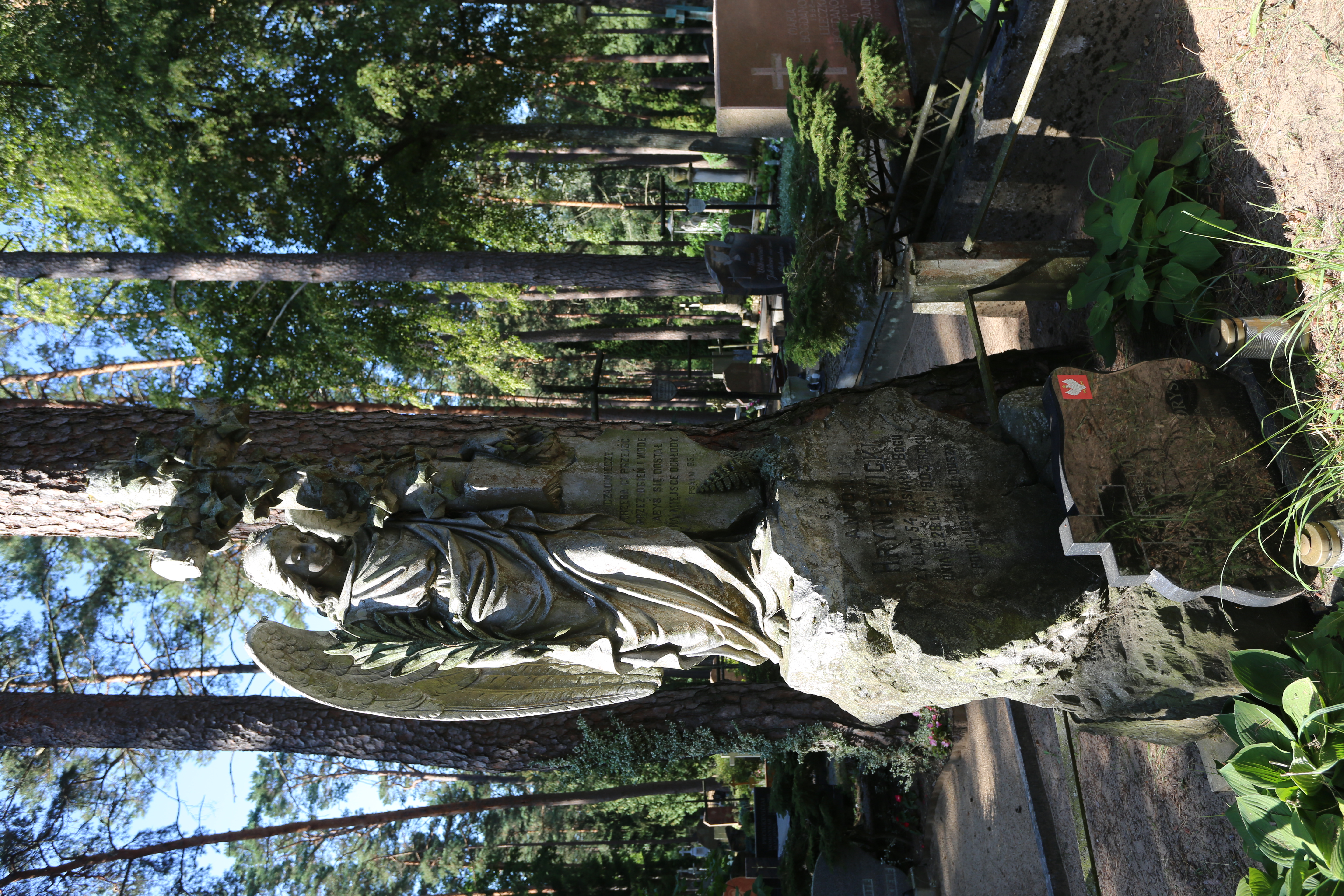 Fotografia przedstawiająca Tombstone of Antoni Hryniewicki