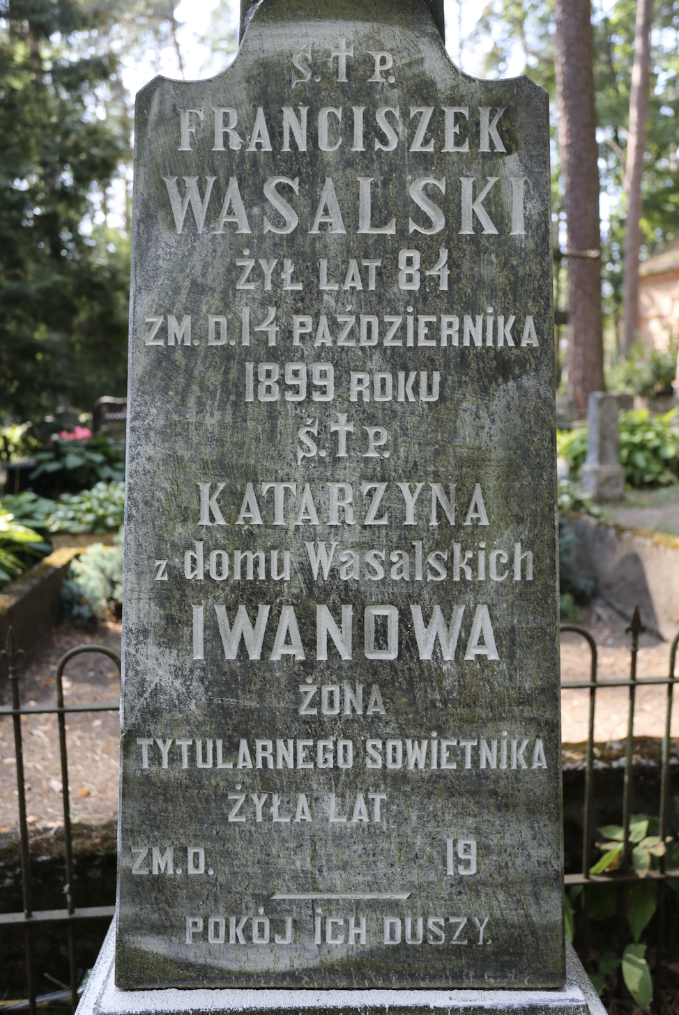 Fotografia przedstawiająca Tombstone of František Vasalský and Katharina Ivanová