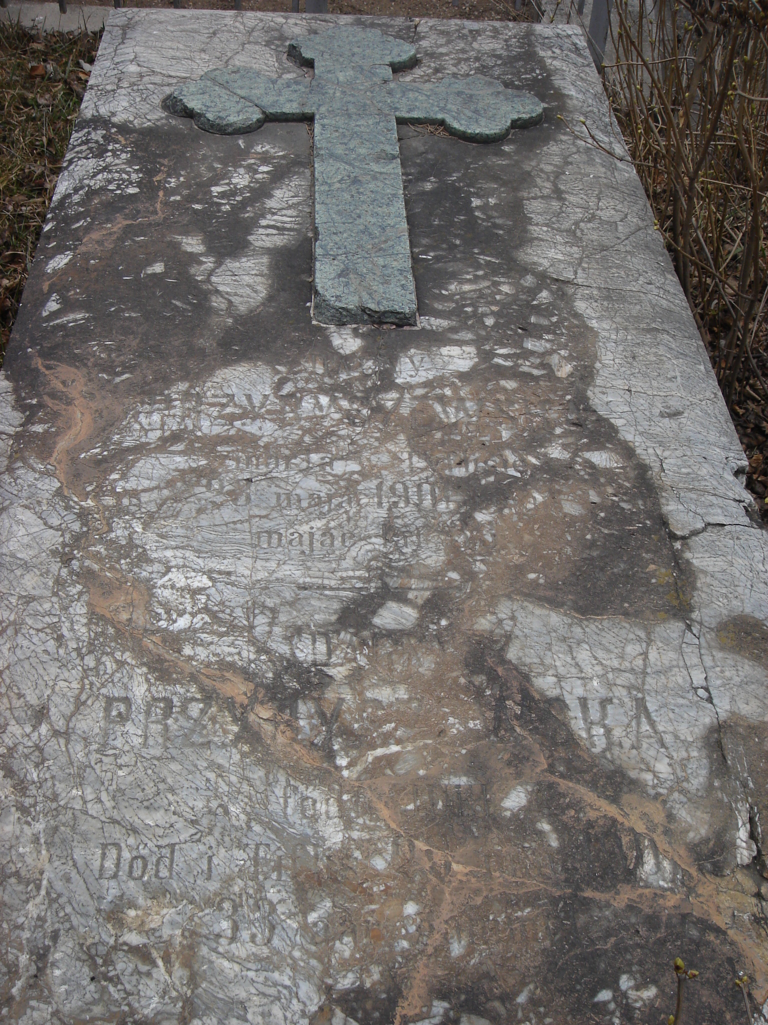 Fotografia przedstawiająca Kukij cemetery