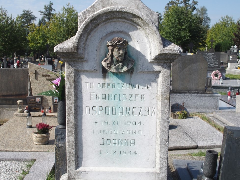 Fotografia przedstawiająca Tombstone of Joanna Gospodarczyk, Franciszek Gospodarczyk and Karol Gospodarczyk