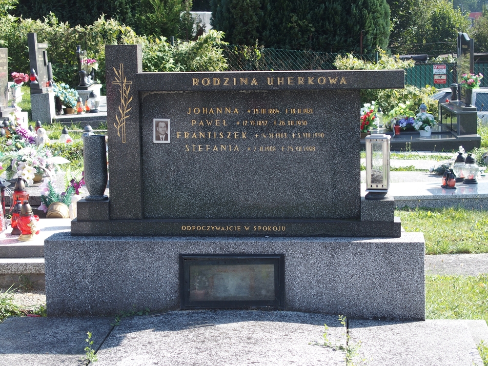 Photo showing Tombstone of the Uherkov family