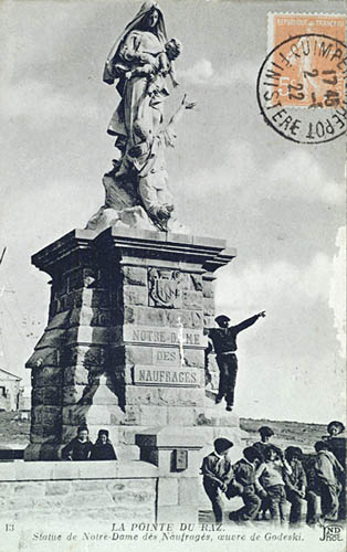 Photo montrant Monument à Notre-Dame-des-Naufragés de Cyprian Godebski à Plogoff