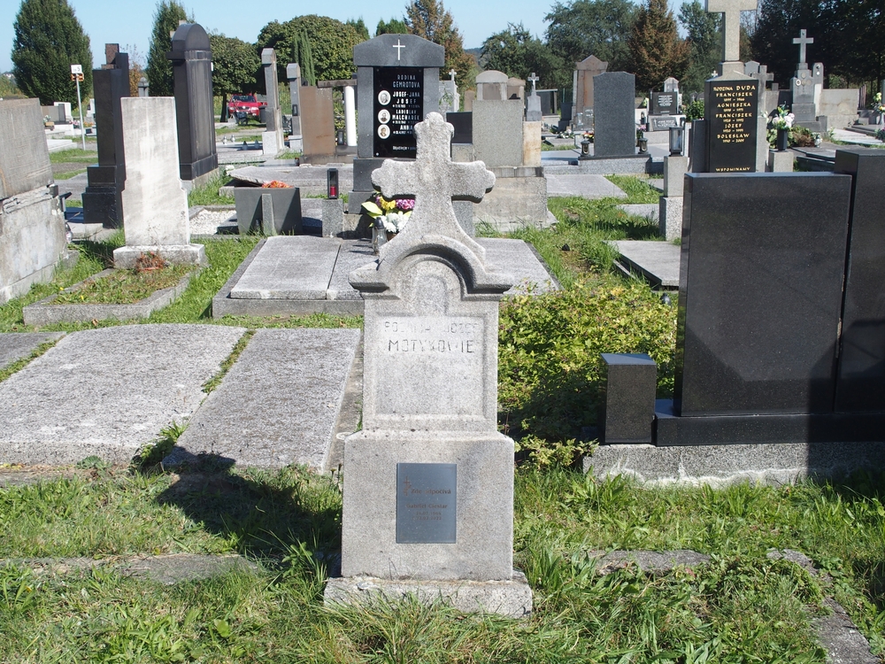 Photo showing Tombstone of Rozalia Motyka, Jozef Motyka and Gabriel Cieslar