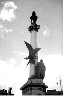 Photo showing Monuments to Adam Mickiewicz