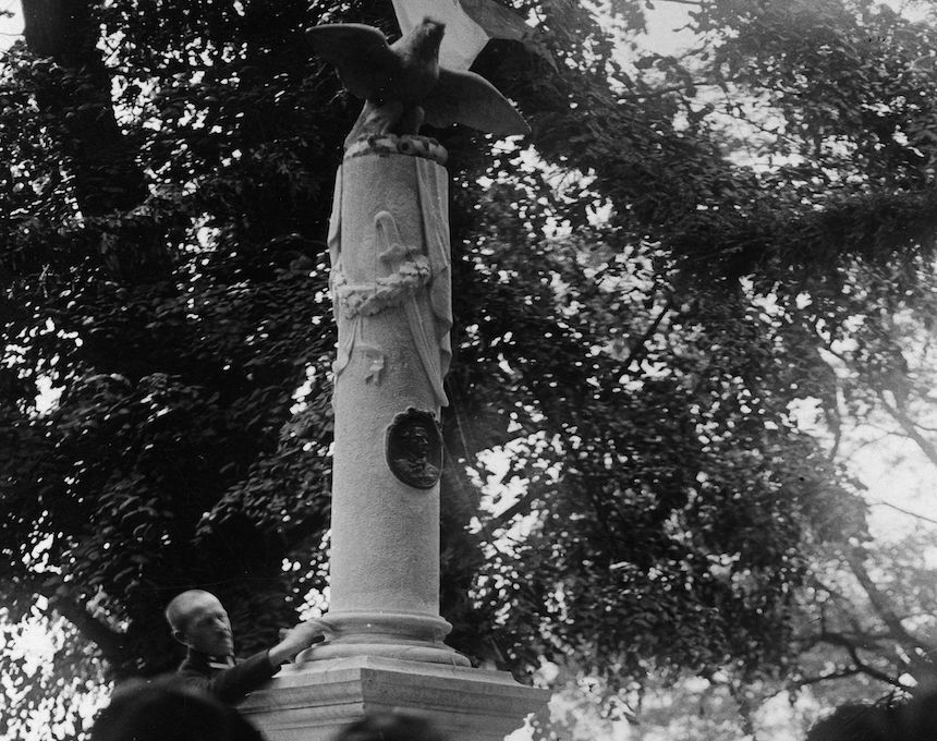 Fotografia przedstawiająca Pomnik Tadeusza Kościuszki w Żółkwi