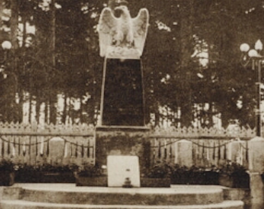 Fotografia przedstawiająca Pomnik Nieznanego Żołnierza w Baranowiczach