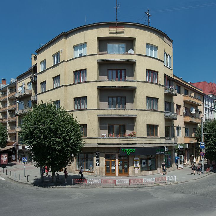 Photo showing Modernism in Stanislavov