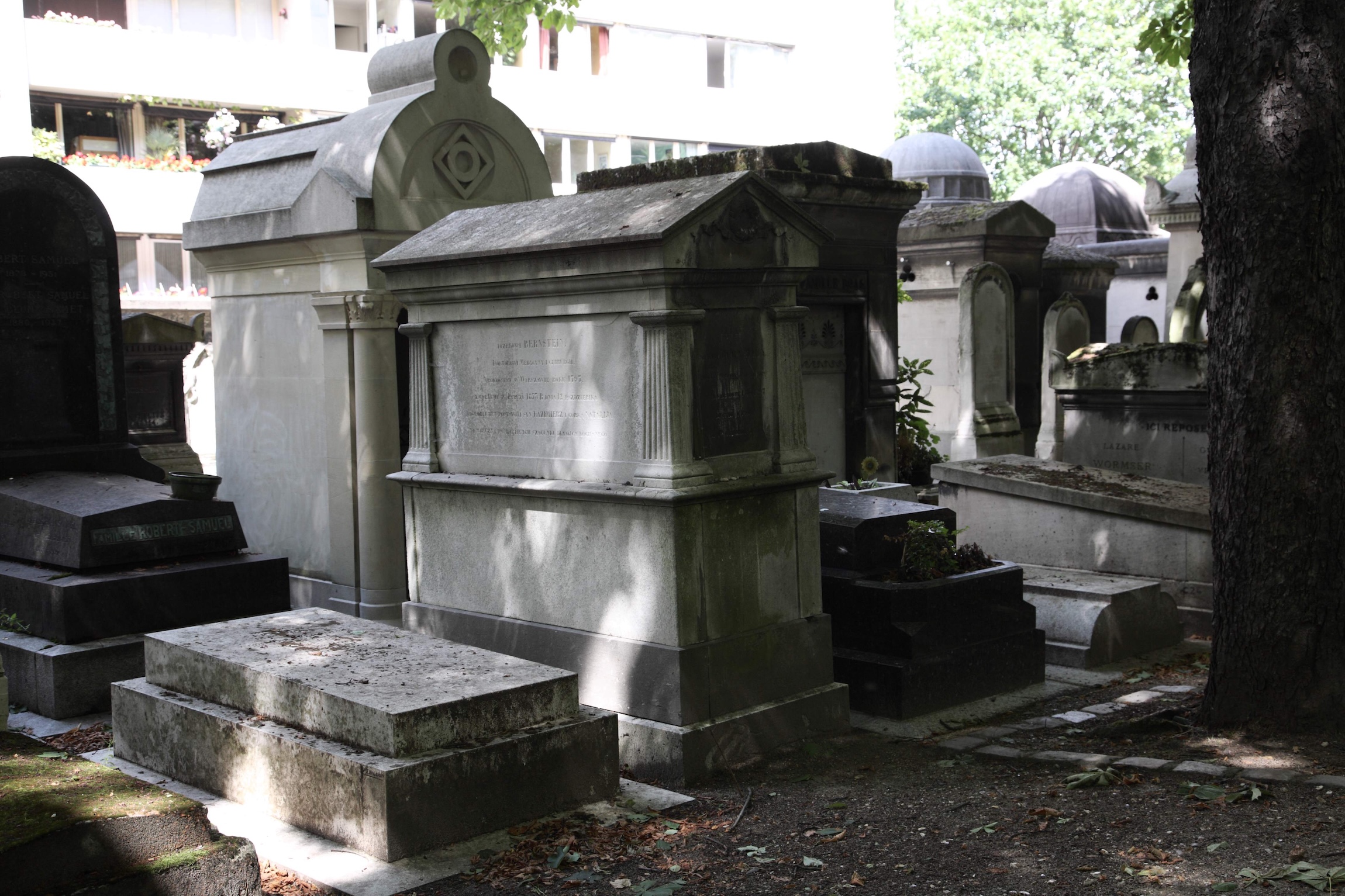 Photo showing Tombstone of Joseph Bernstein