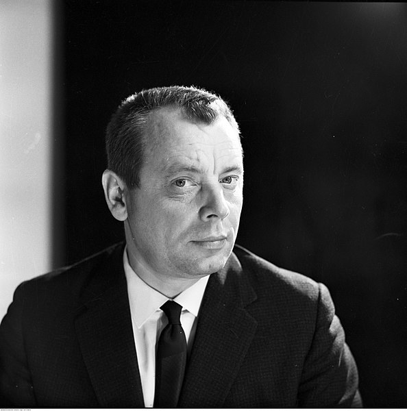 Fotografia przedstawiająca Bernard Ładysz
