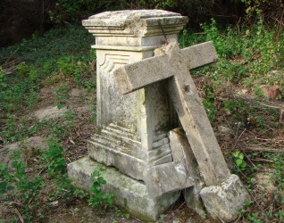 Nagrobek Anny Magdaleny Kszyszawskiej, cmentarz w Hucie Starej, stan z roku 2007