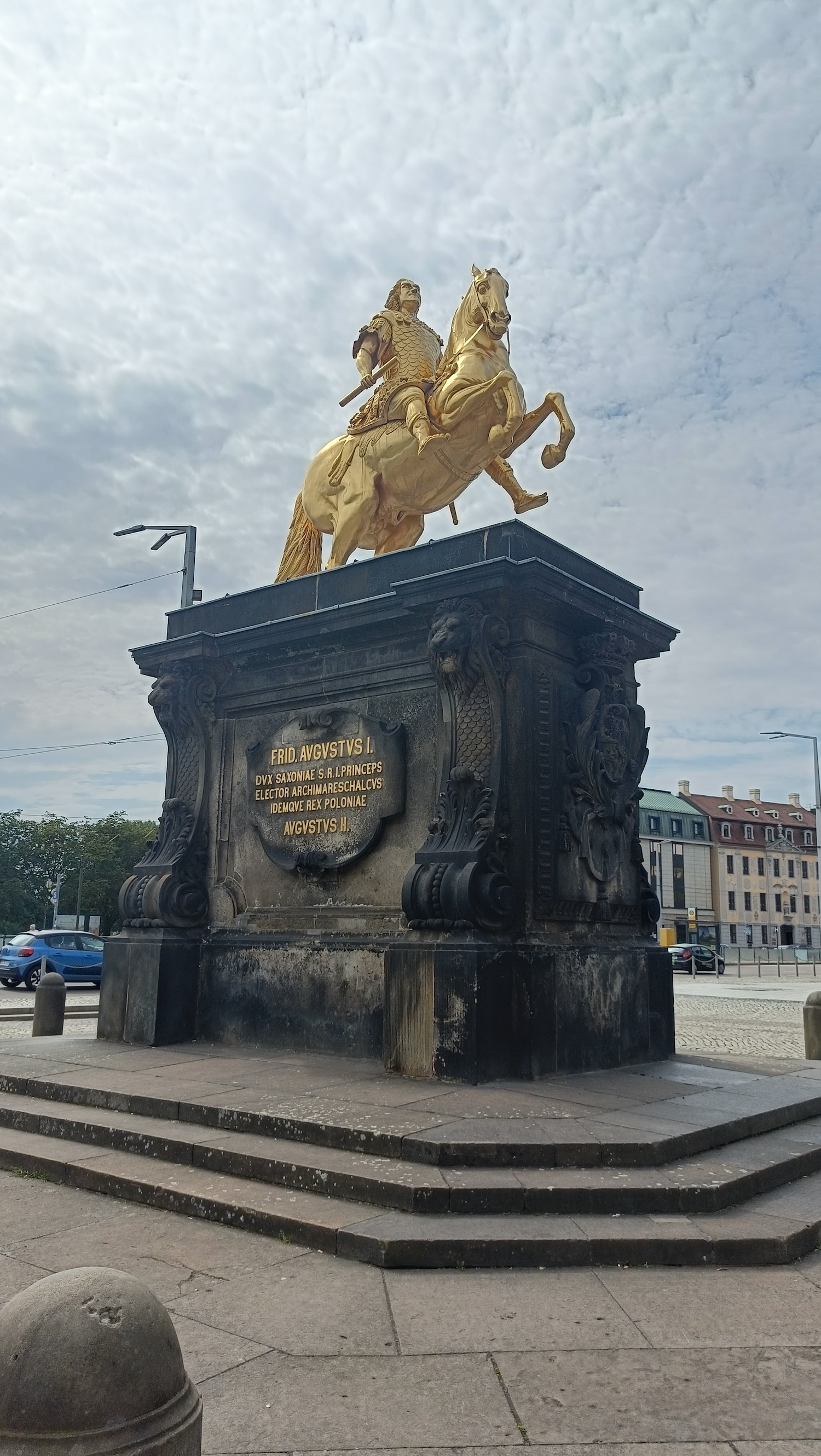 Fotografia przedstawiająca Niektóre saskie polonika
