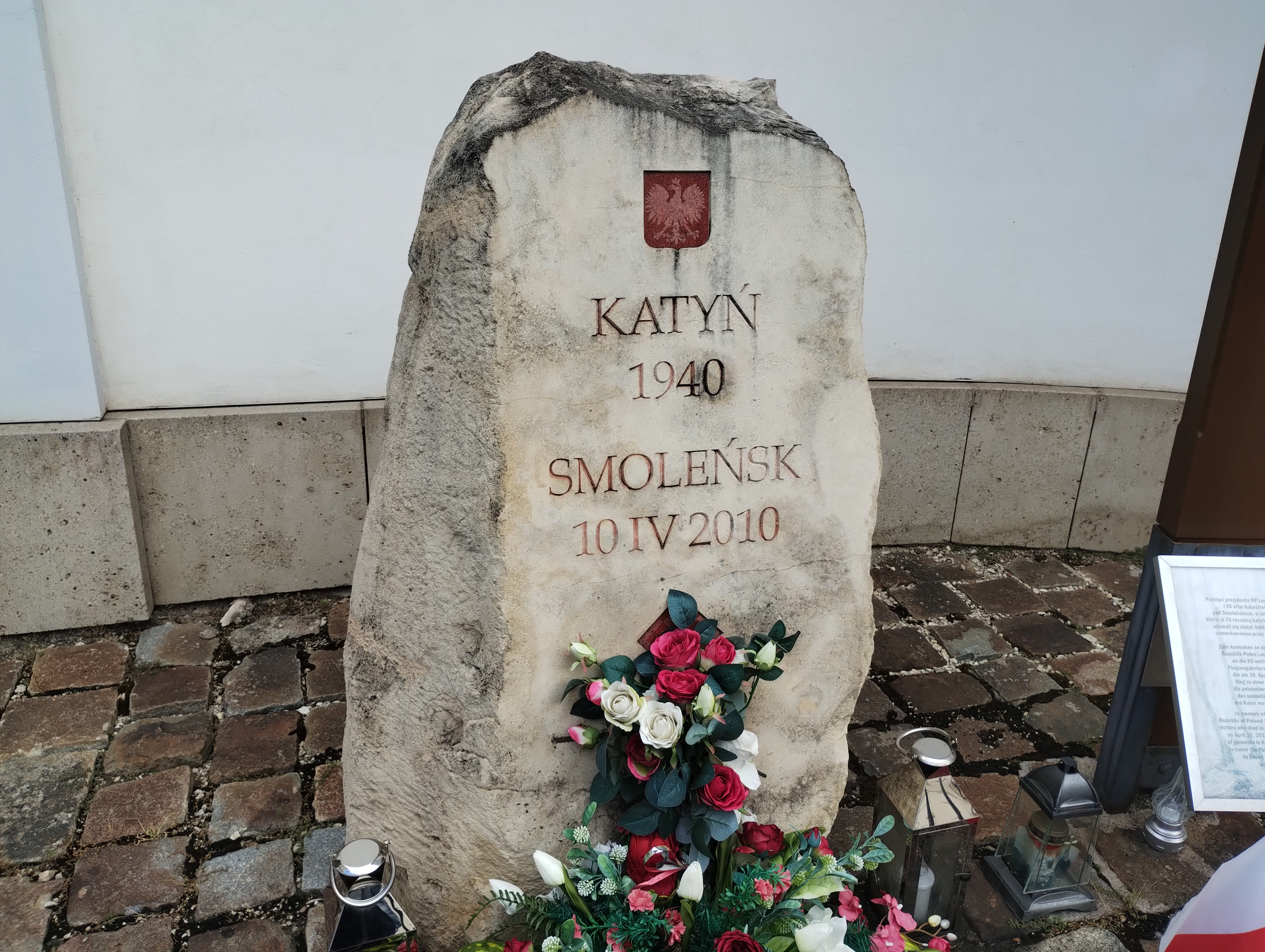 Fotografia przedstawiająca Pamięć, która nie zna granic - upamiętnienia zbrodni katyńskiej poza Polską