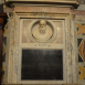 Photo montrant Pierre tombale du cardinal Stanislas Hosius dans la basilique Santa Maria in Trastevere