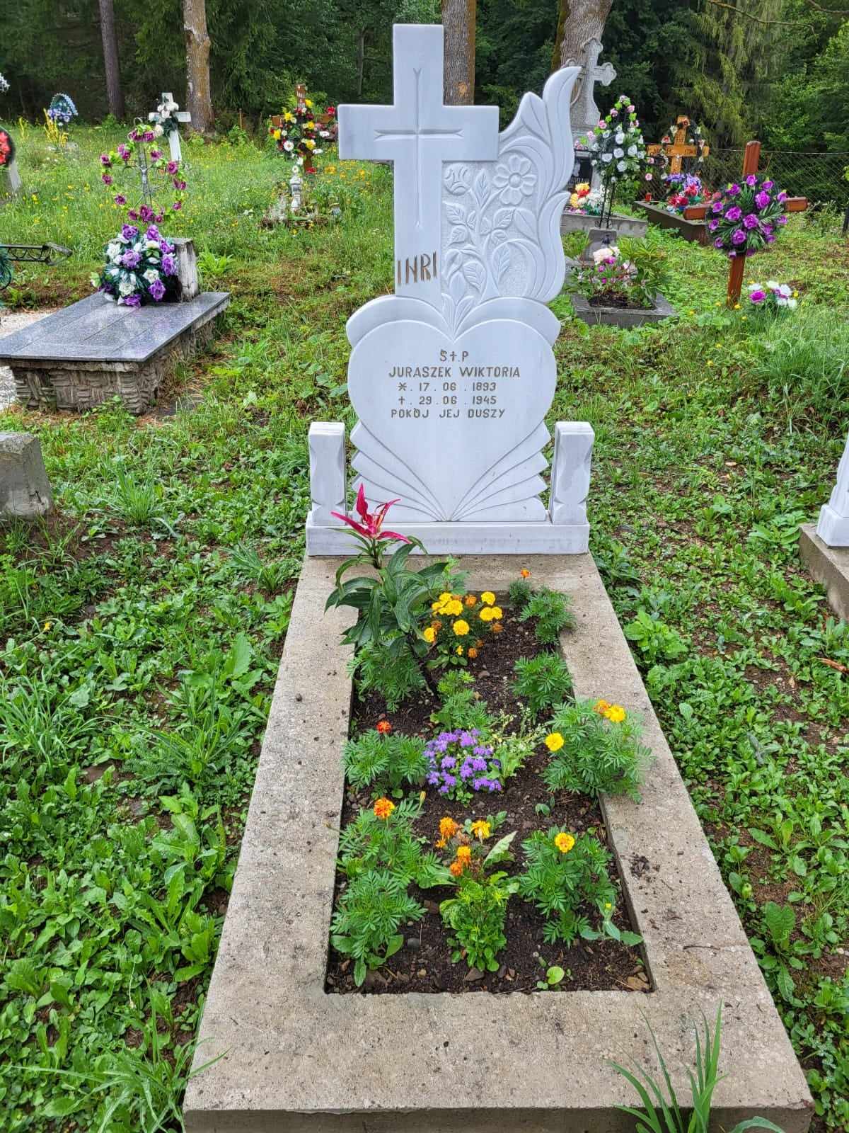 Photo showing Tombstone of Wiktoria Juraszek