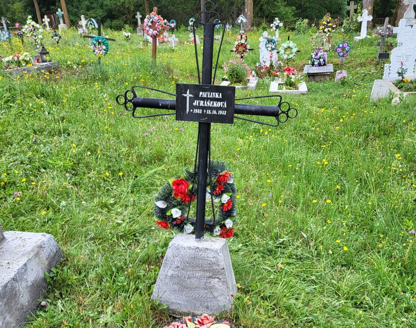 Photo showing Tombstone of Paulinka Jurášeková