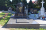Photo montrant Pierre tombale de Józef Hanslik, Maria Hanslik, Ant[oniego] Podgrabiński, Magdalena Podgrabińska