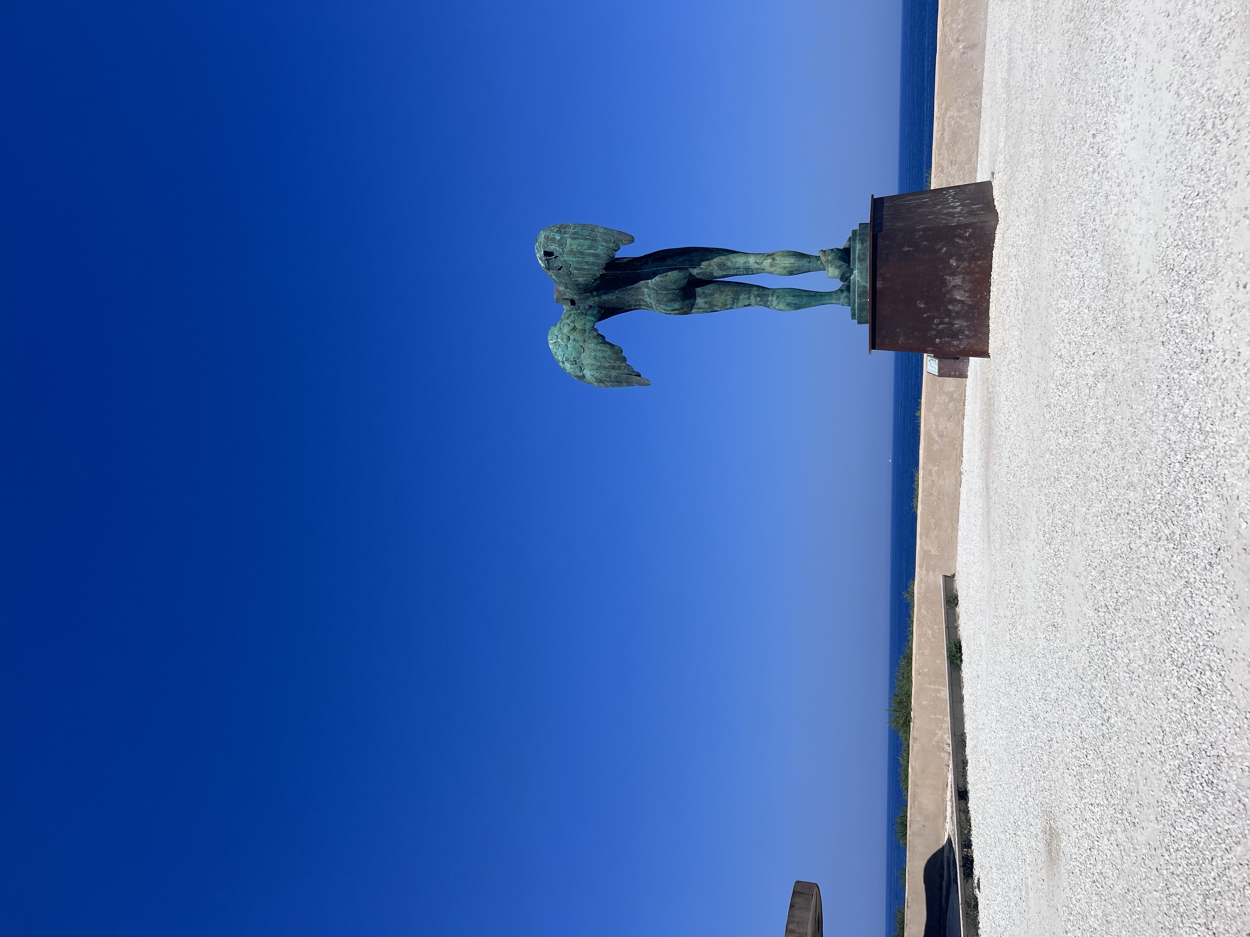 Photo montrant Catalogue des sculptures d\'Igor Mitoraj hors de Pologne