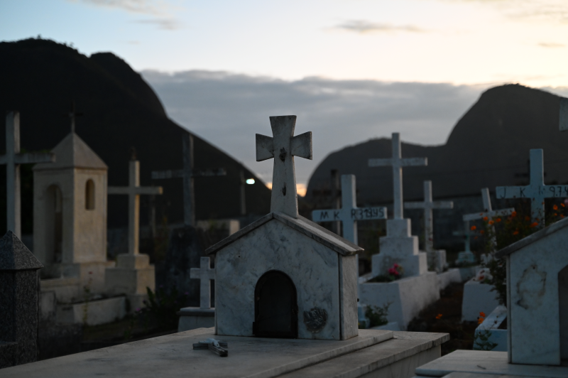 Photo showing White Eagle Cemetery in Brazil