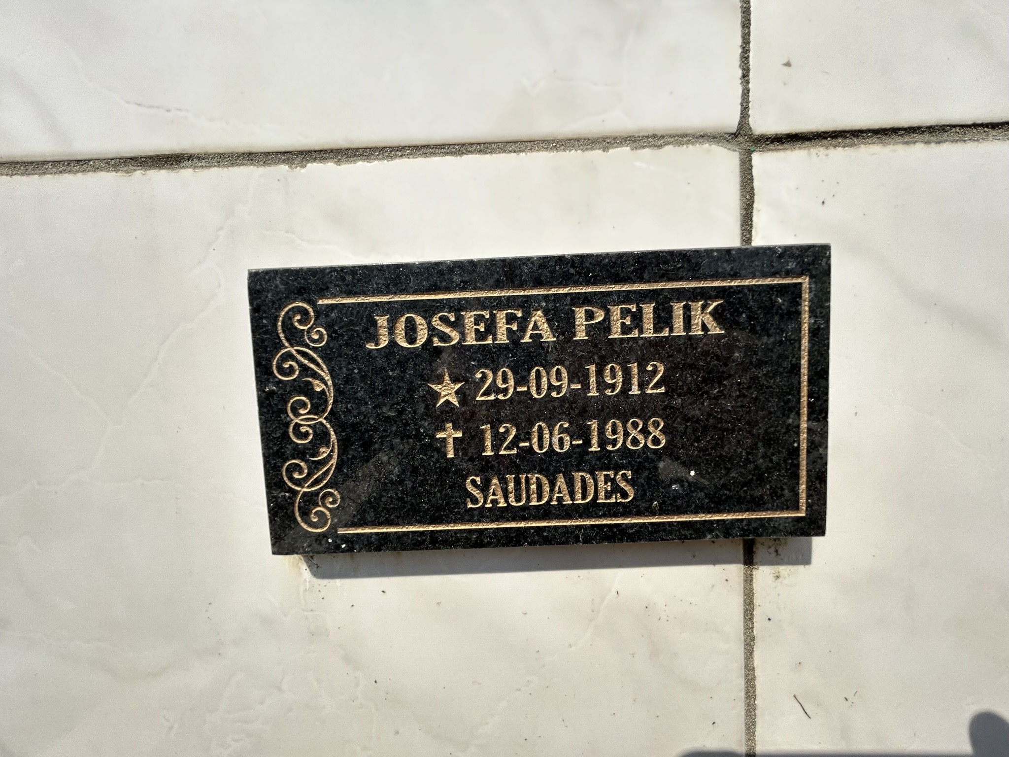 Photo showing Nagrobek Andrzeja i Józefy Pelików