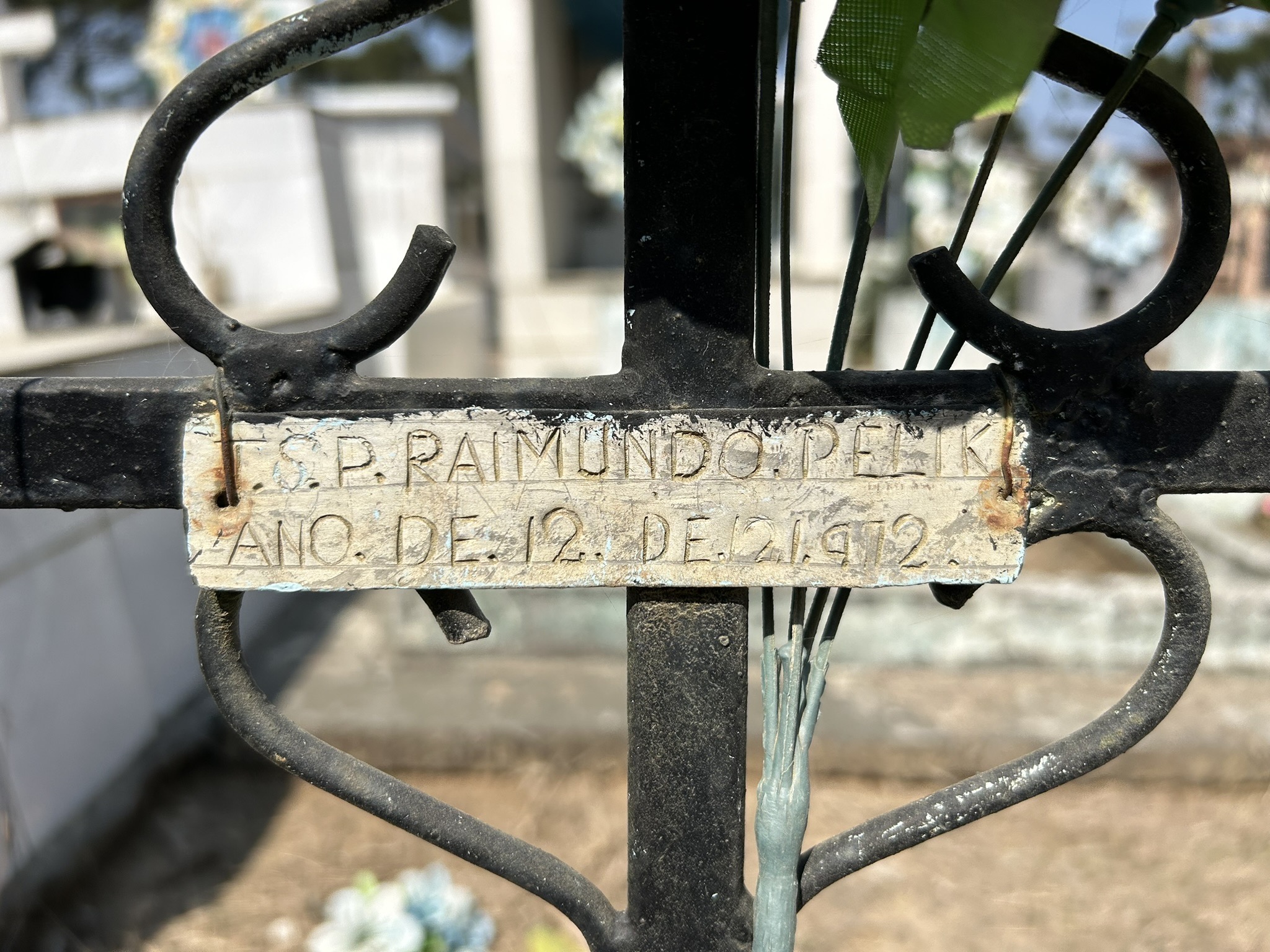 Fotografia przedstawiająca Nagrobek Ireny i Rajmunda Pelików
