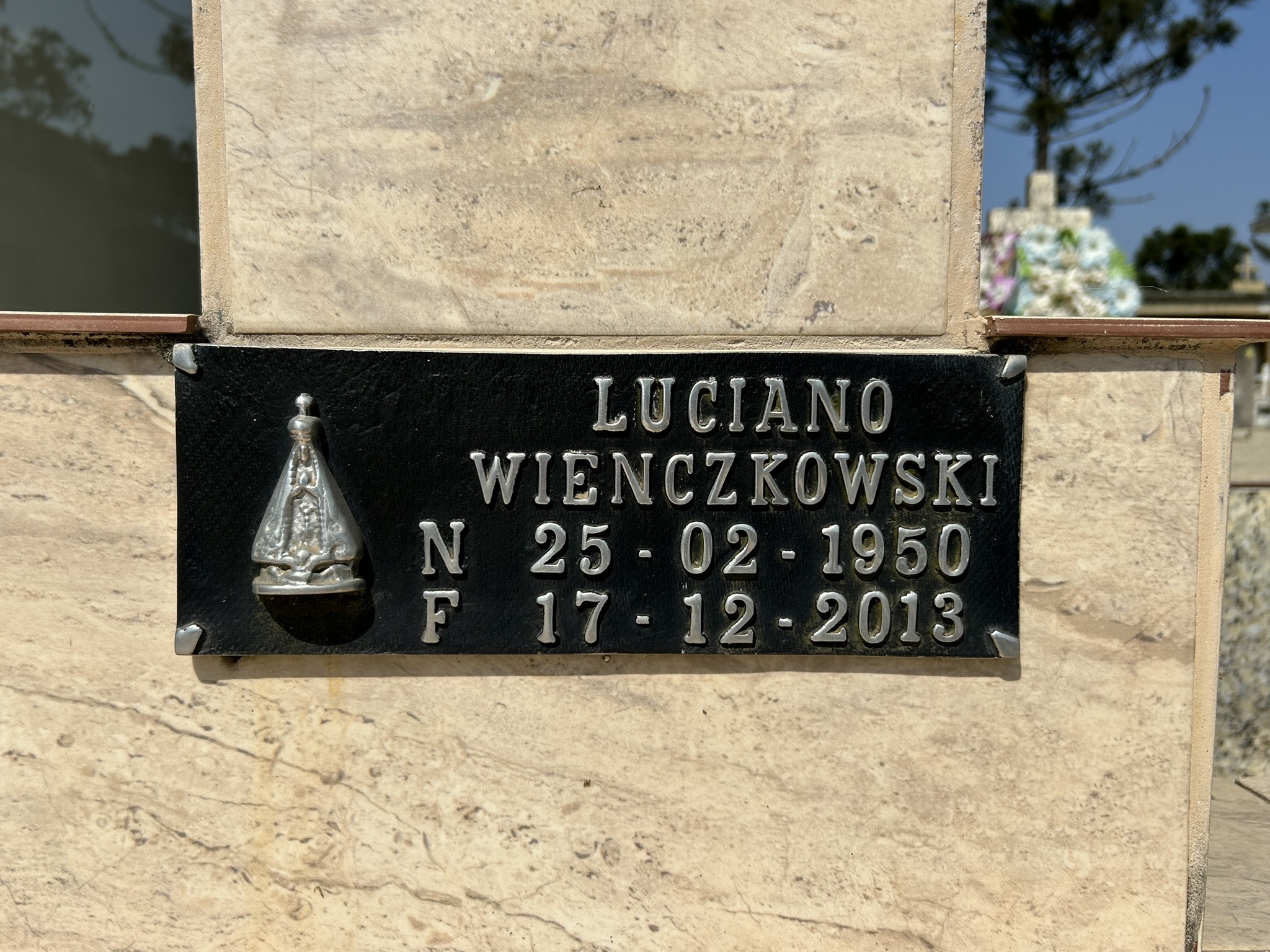 Fotografia przedstawiająca Nagrobek Lucjana Więczkowskiego